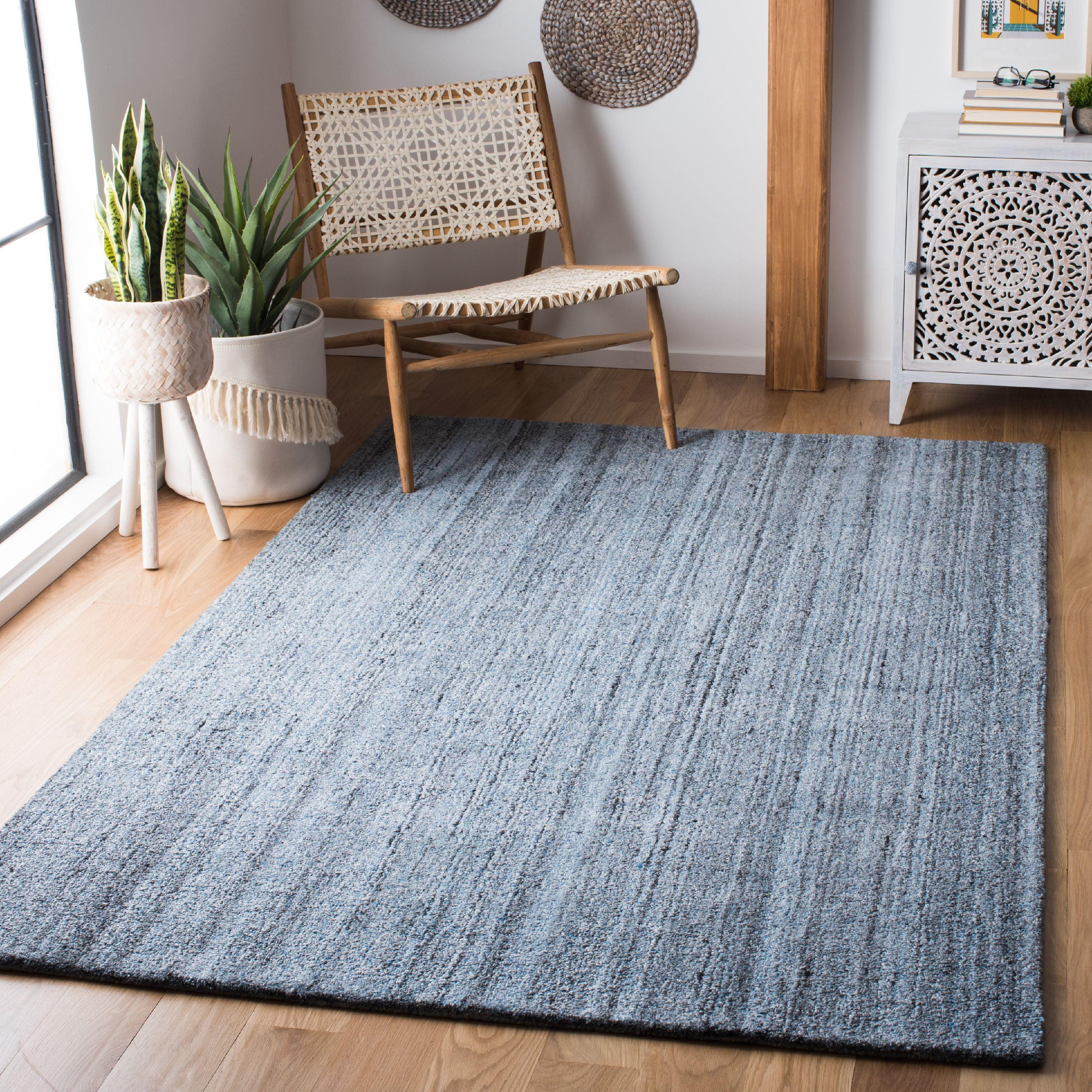 Gray Abstract Hand-Tufted Wool and Viscose Area Rug, 6' x 9'