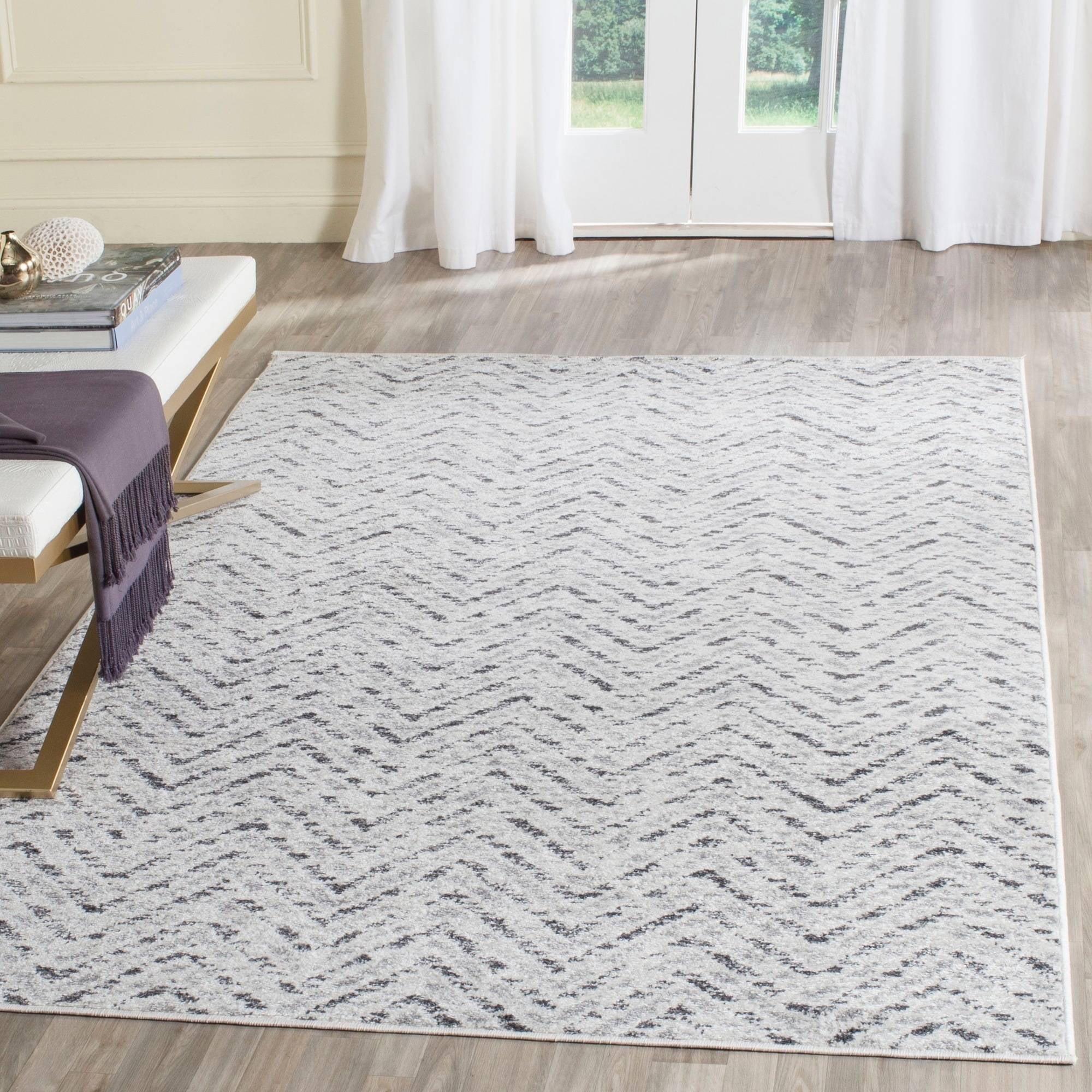 Adirondack ADR104 Power Loomed Area Rug - Ivory/Charcoal - 5'1"x7'6" - Safavieh.