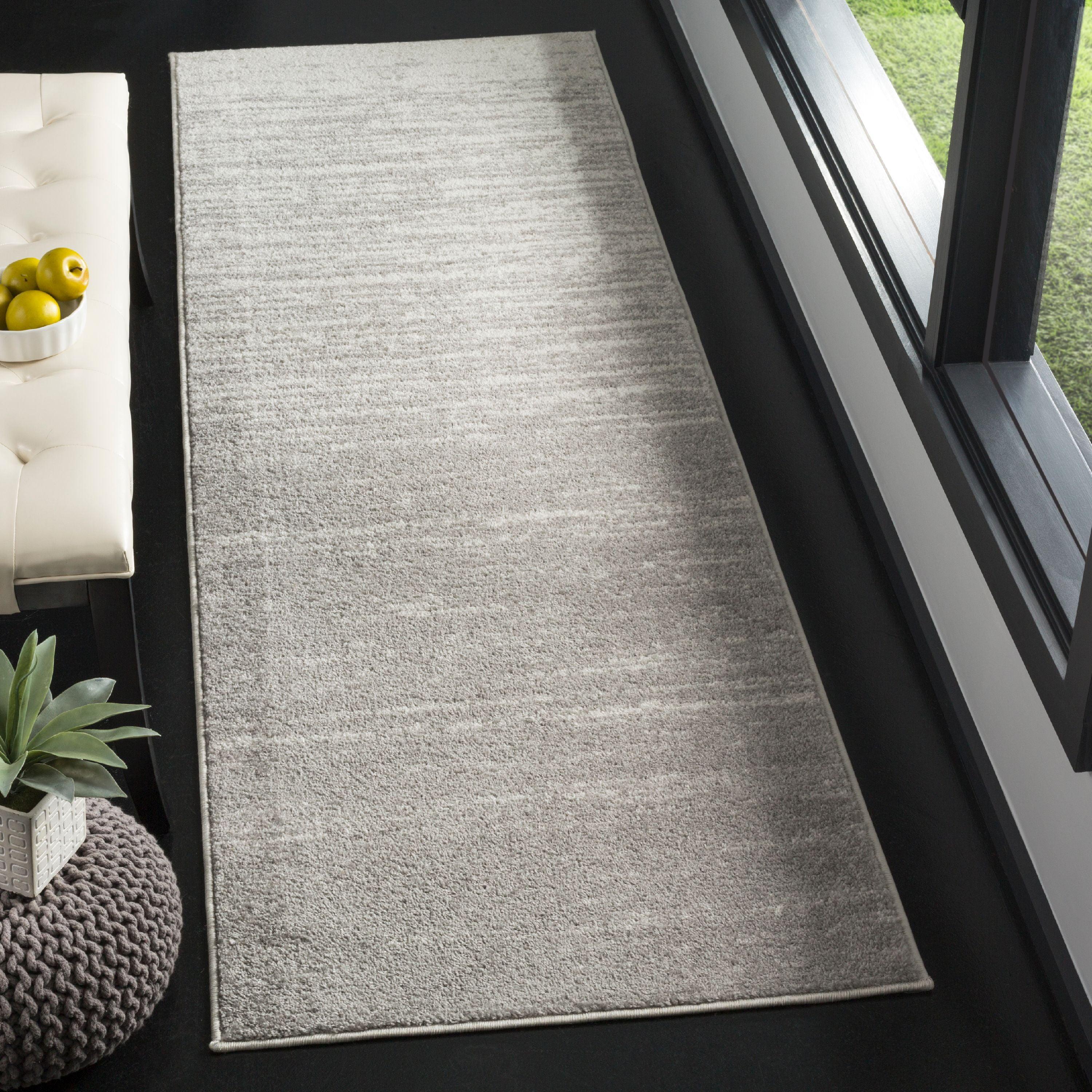 Adirondack ADR113 Machine Made Indoor Runner - Light Grey/Grey - 2'-6"x8' - Safavieh