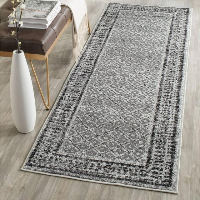 Adirondack ADR110 Machine Made Indoor Runner - Ivory/Silver - 2'-6"x8' - Safavieh