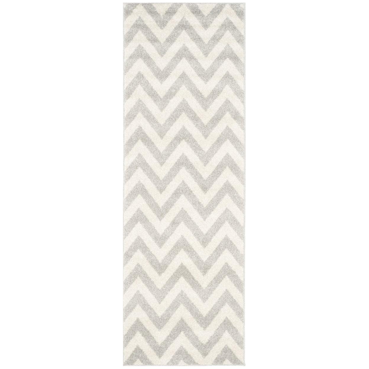 Amherst AMT419 Power Loomed Area Rug  - Safavieh