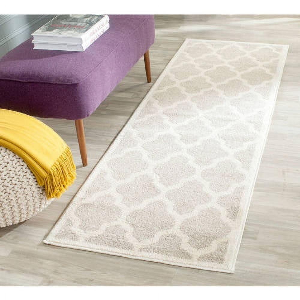 Amherst AMT420 Power Loomed Indoor Area Rug - Light Grey/Beige - 5' Round - Safavieh