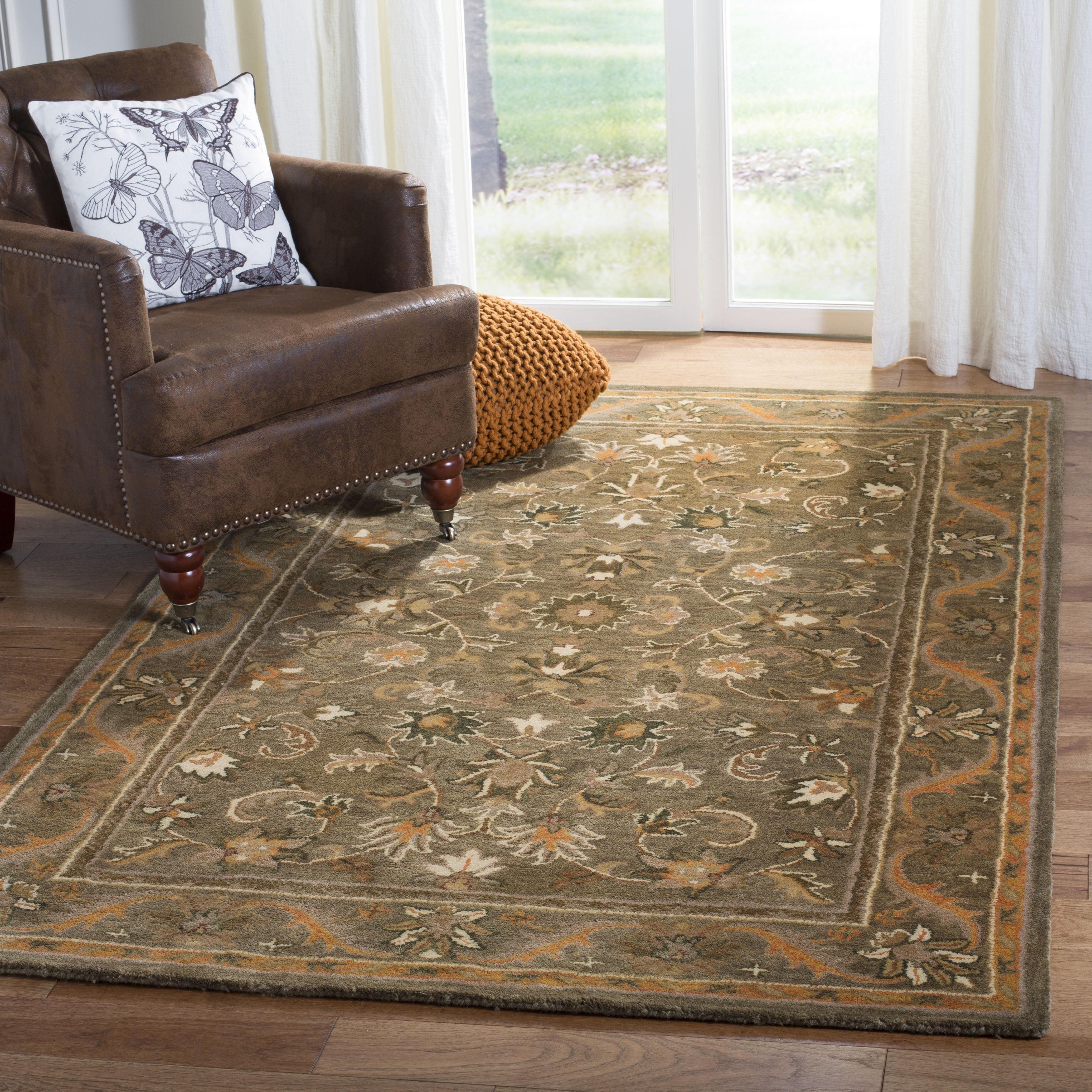 Antiquity AT52 Hand Tufted Area Rug  - Safavieh