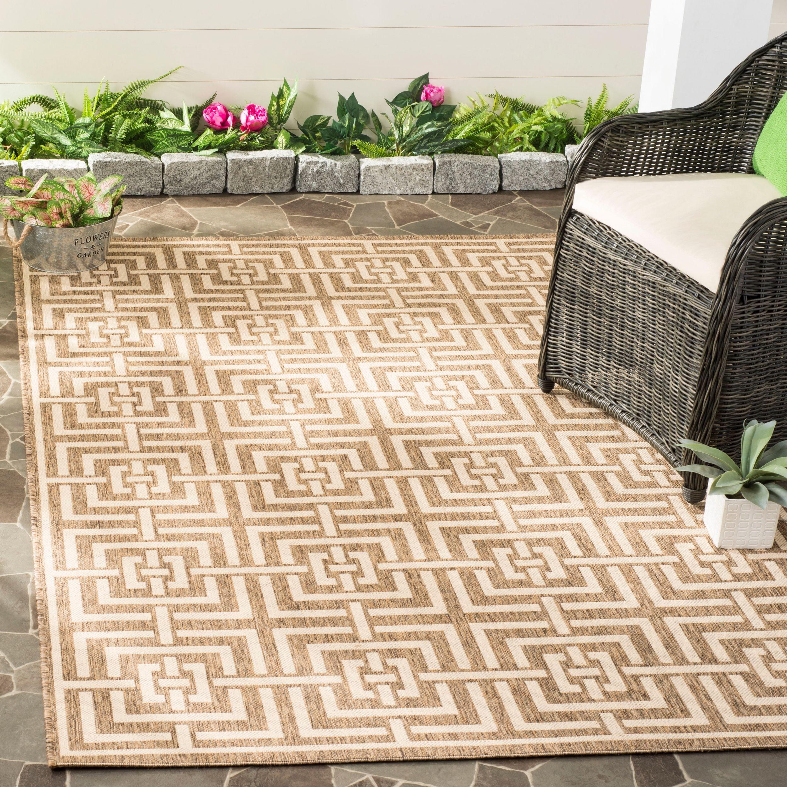 Beige and Cream Geometric Indoor/Outdoor Rug