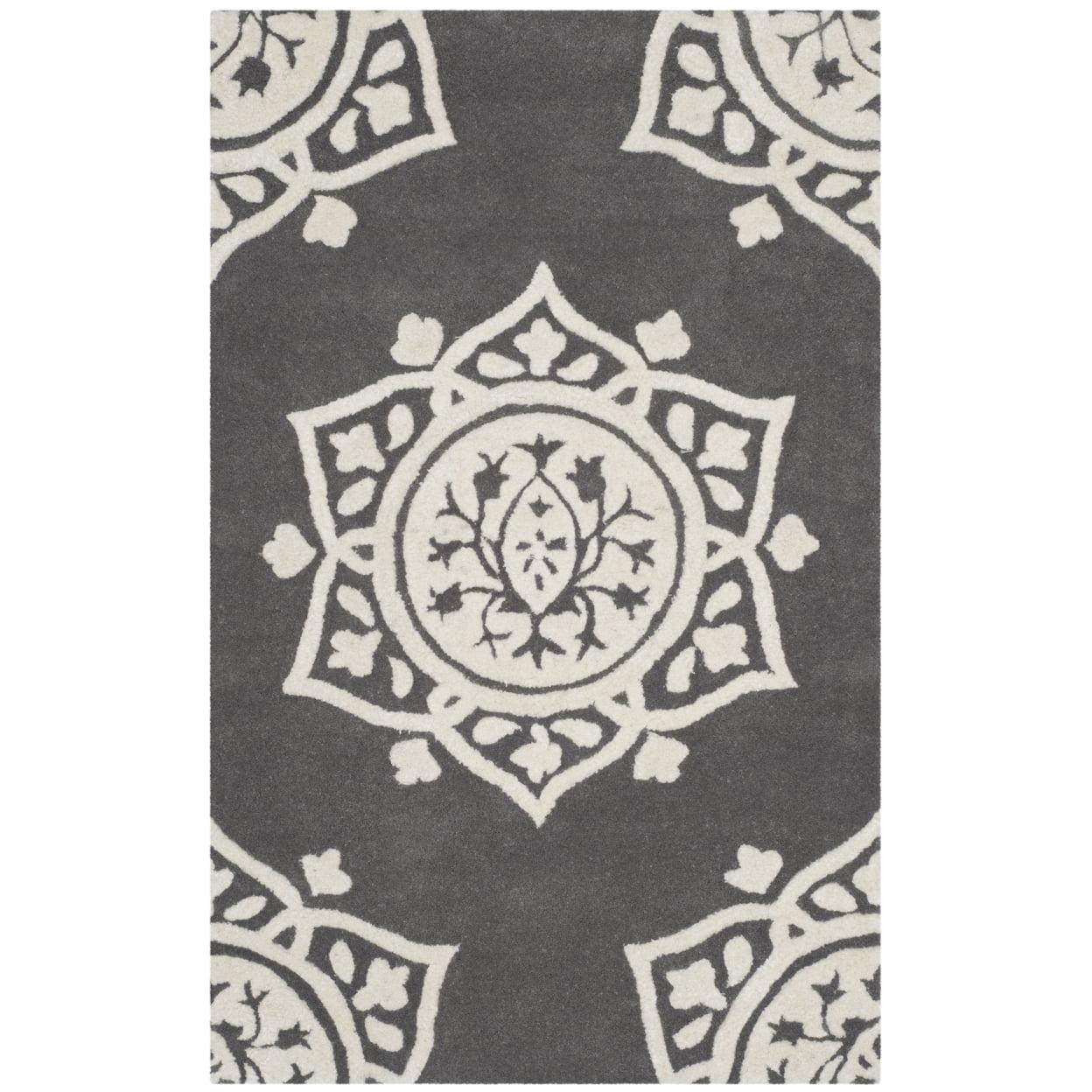 Ivory Rectangular Hand-Tufted Wool Area Rug 30" x 4"