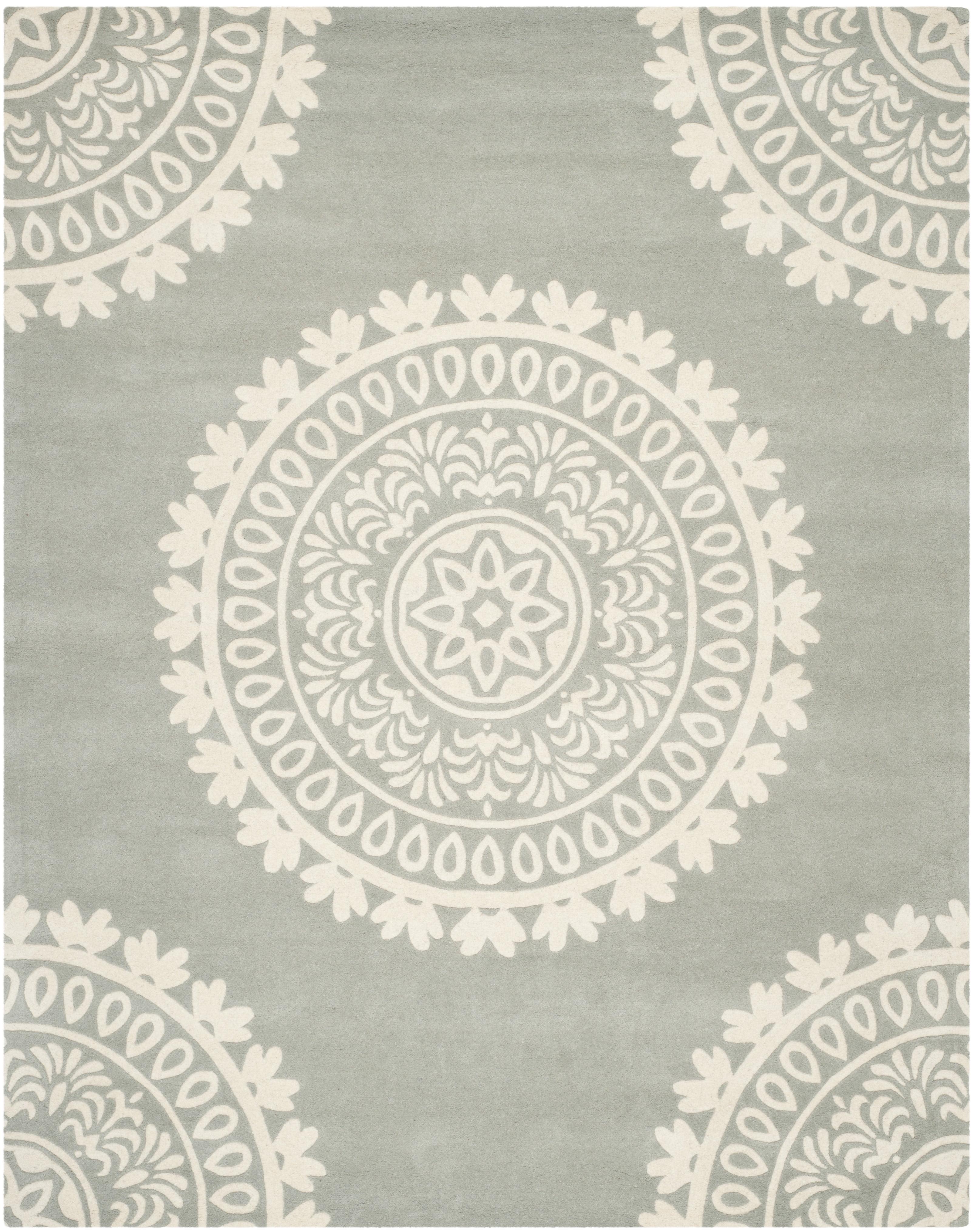 SAFAVIEH Bella Parker Medallion Geometric Wool Area Rug, Grey/Ivory, 10' x 14'