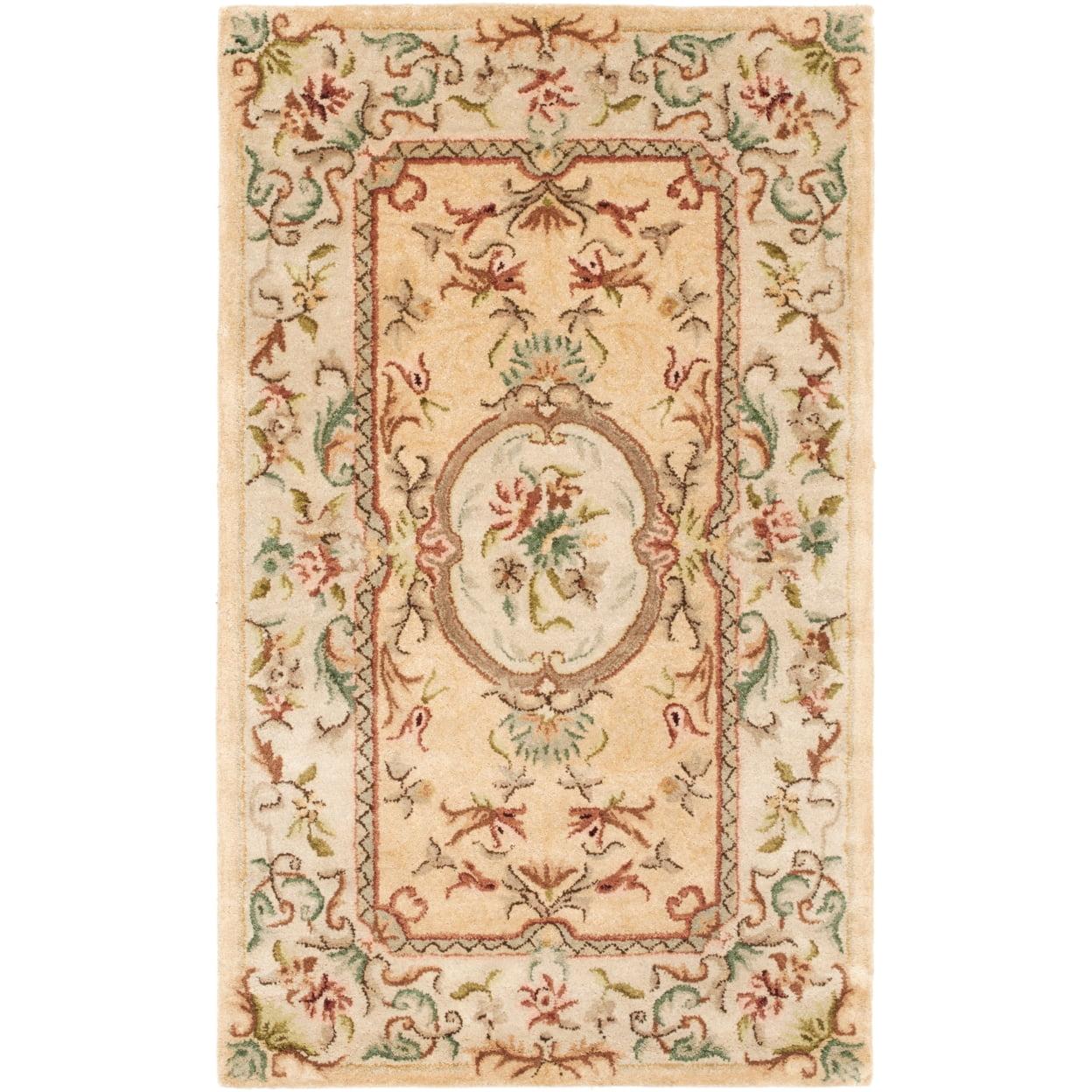 Safavieh Bergama Hand Tufted Wool Oriental Rug