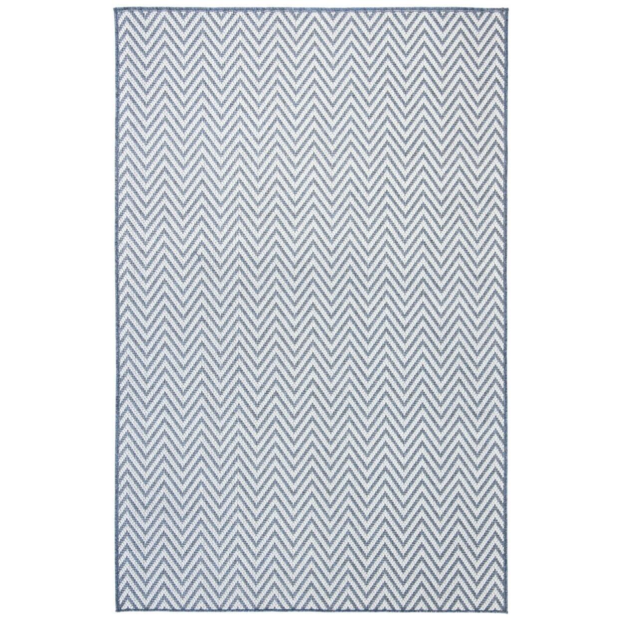Bermuda BMU812 Power Loomed Indoor/Outdoor Area Rug - Blue/Creme - 6'7"x9'2" - Safavieh.