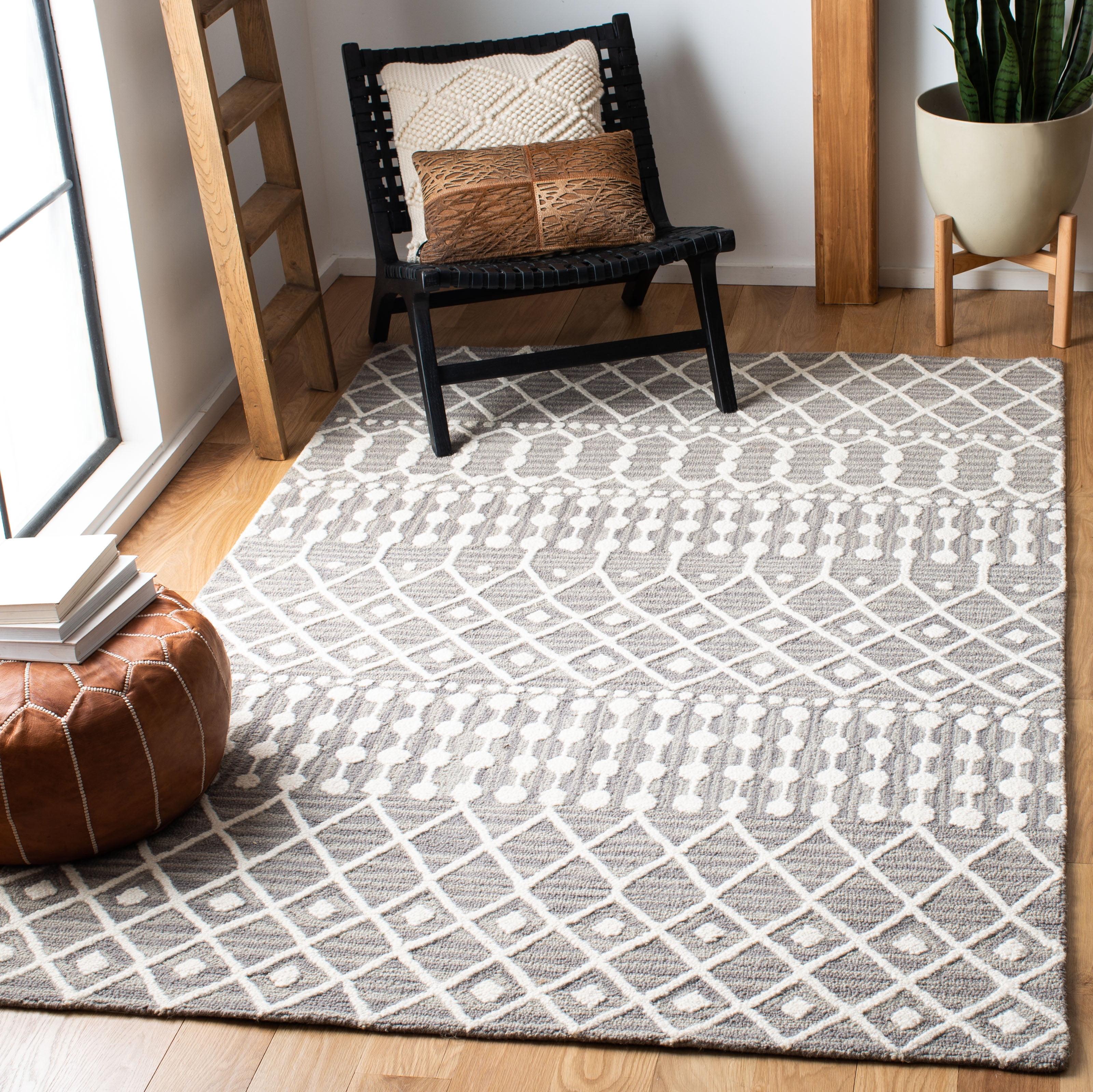 Blossom BLM115 Hand Tufted Area Rug - Grey/Ivory - 6'x6' - Safavieh.