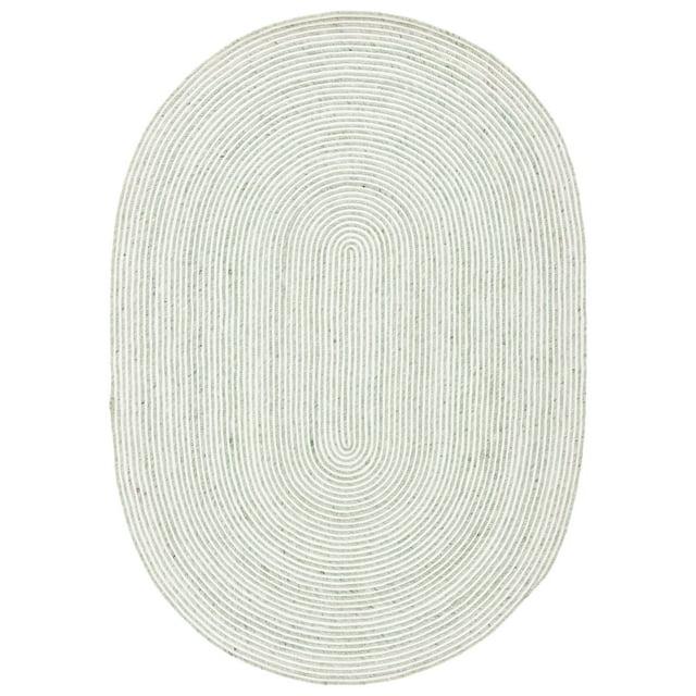 Braided BRD905 Hand Woven Area Rug - Green/Ivory - 6'x9' Oval - Safavieh.