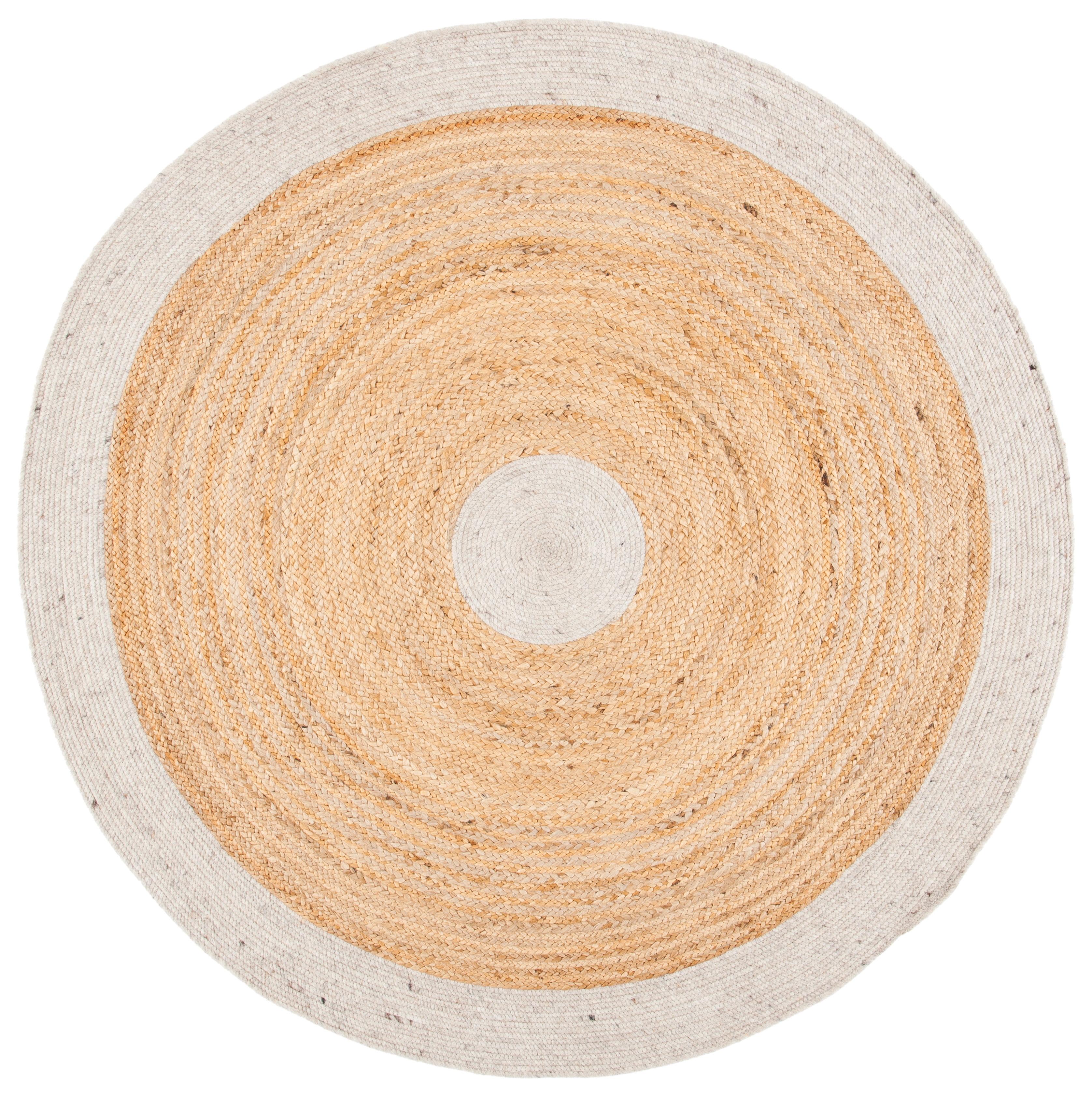Braided BRD910 Hand Woven Indoor Area Rug - Beige/Natural - 5' Round - Safavieh