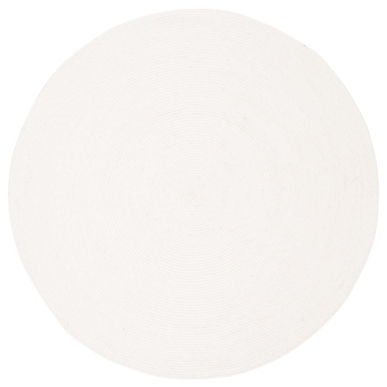 Braided BRD901 Hand Woven Indoor Area Rug - Ivory - 5' Round - Safavieh