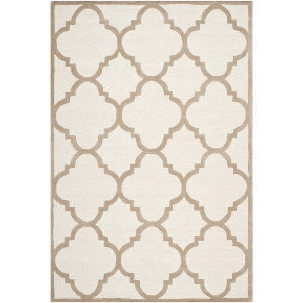 Cambridge CAM140 Hand Tufted Area Rug  - Safavieh