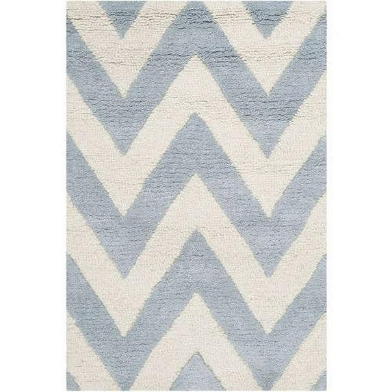 Cambridge CAM139 Tufted Indoor Area Rug - Light Blue/Ivory - 2'6"x4' - Safavieh