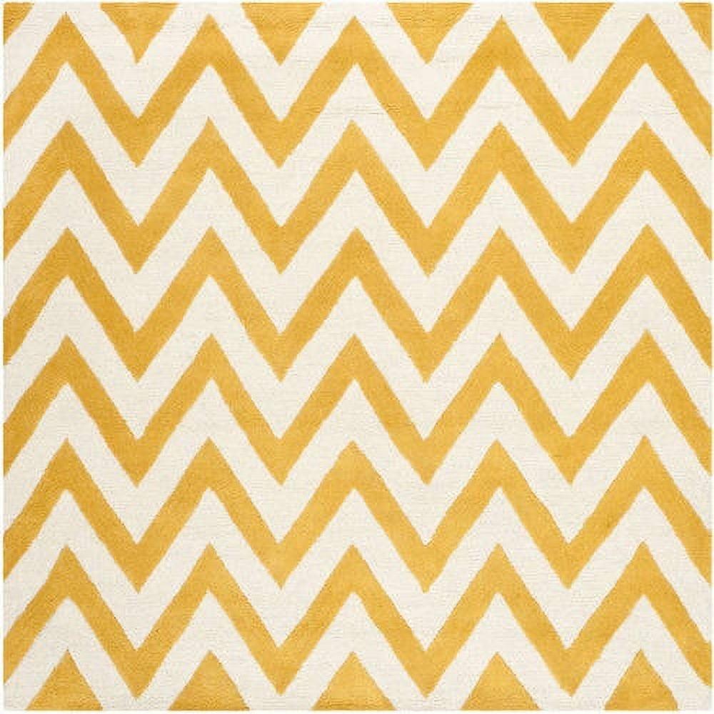 SAFAVIEH Cambridge Kaitlyn Zig Zag Stripes Wool Area Rug, Gold/Ivory, 6' x 6' Square