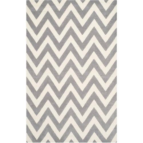 SAFAVIEH Cambridge Kaitlyn Zig Zag Stripes Wool Area Rug, Silver/Ivory, 5' x 7'