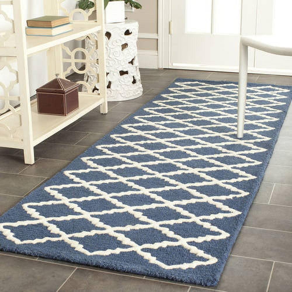 Cambridge CAM137 Hand Tufted Area Rug  - Safavieh