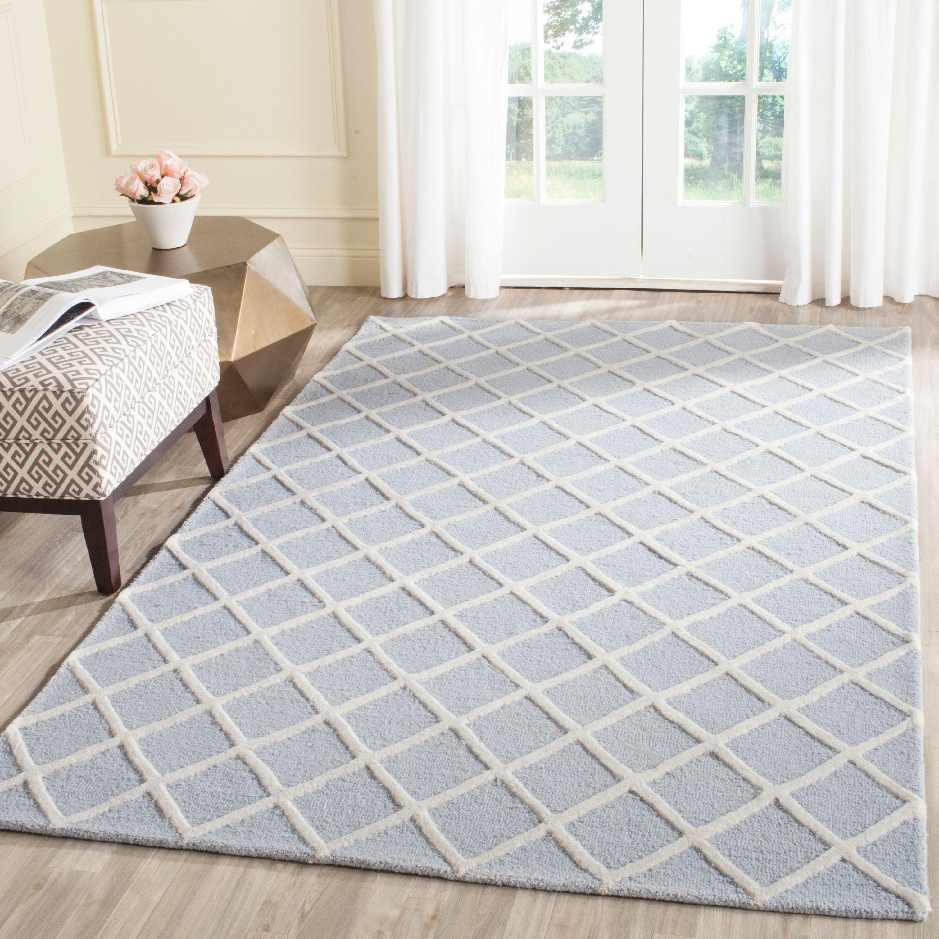 Handmade Light Blue/Ivory Wool Tufted Square Area Rug