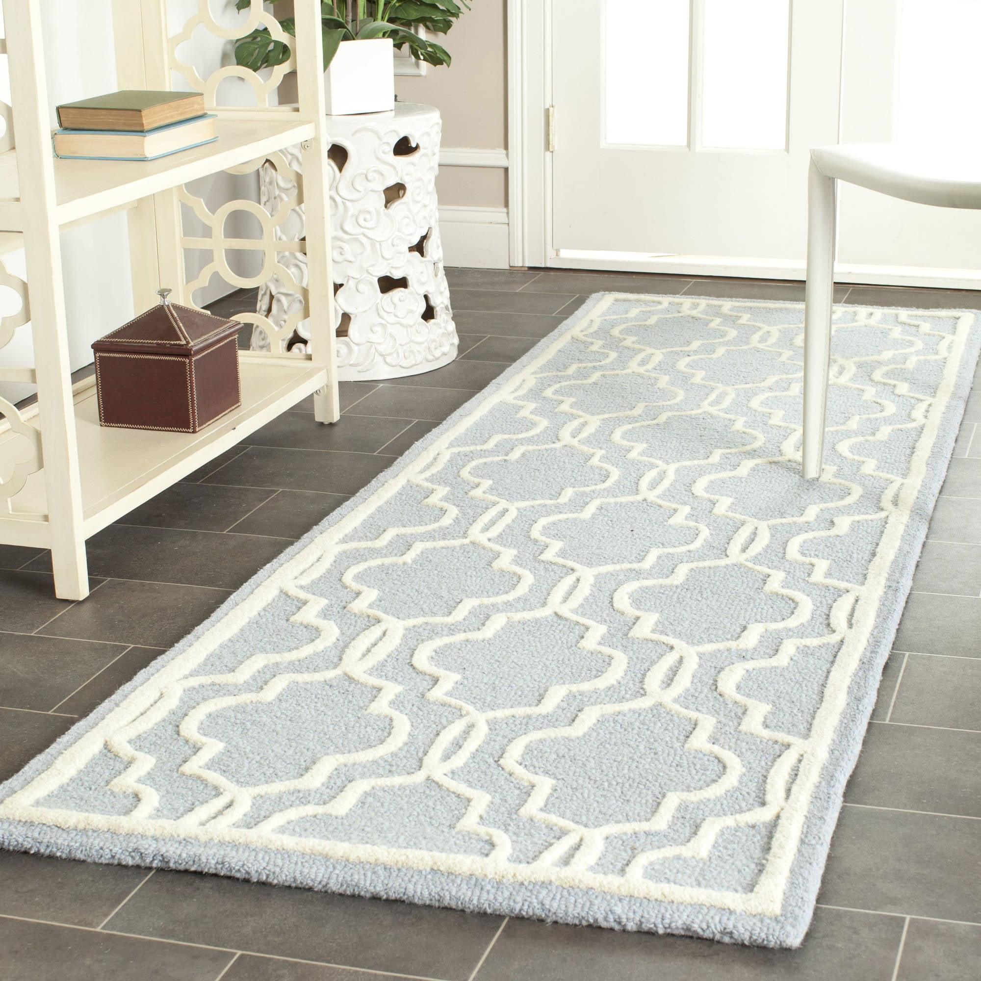 Cambridge CAM131 Tufted Indoor Runner Rug - Light Blue/Ivory - 2'6"x10' - Safavieh