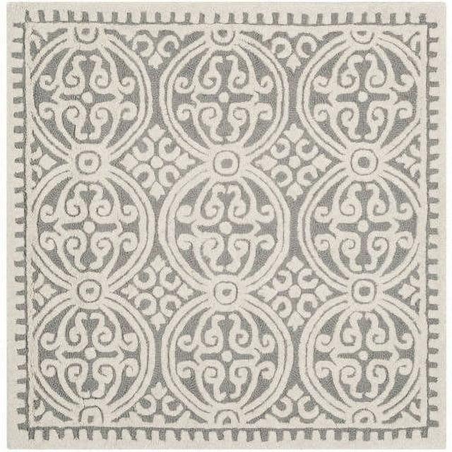 SAFAVIEH Cambridge Leslie Geometric Wool Area Rug, Silver/Ivory, 12' x 18'