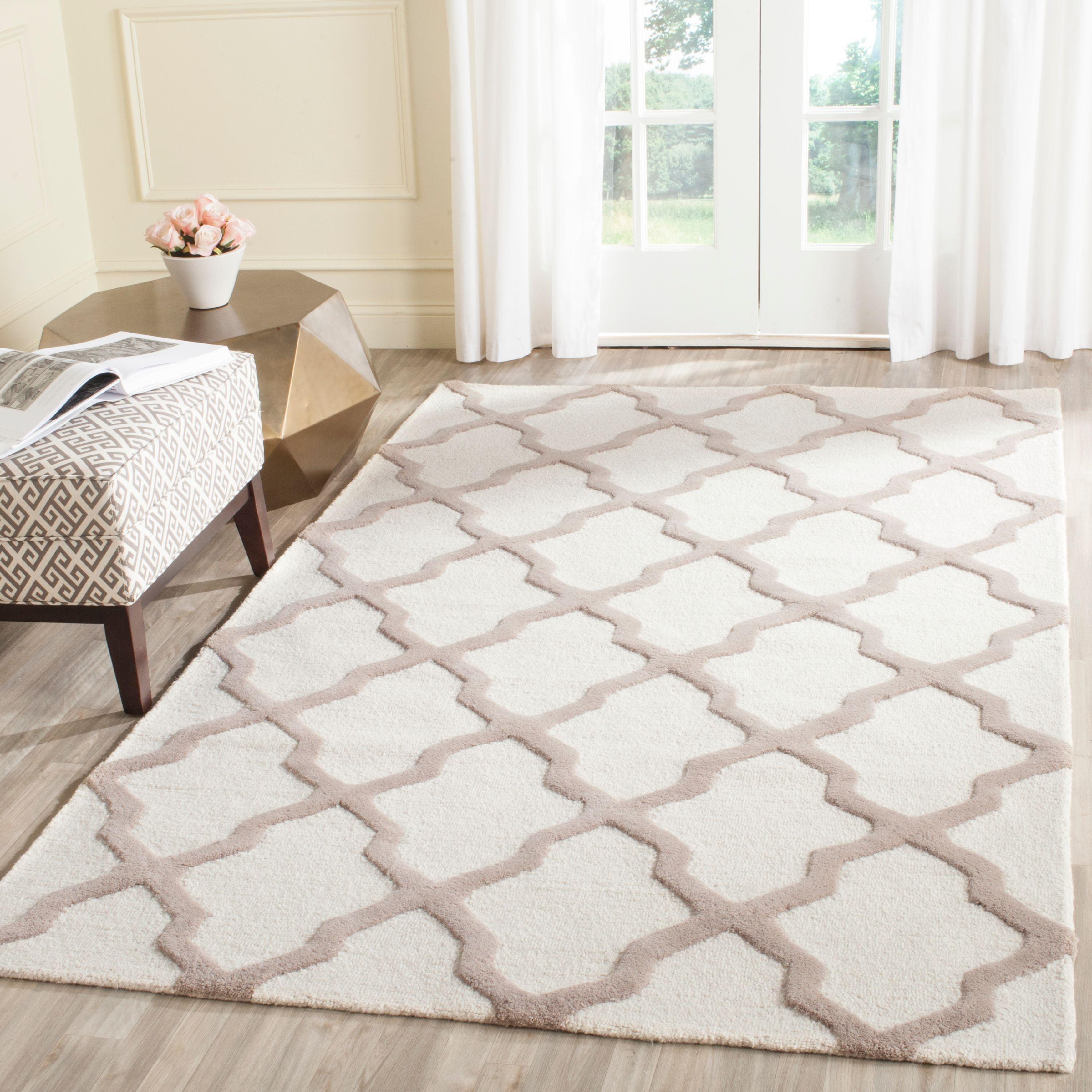 SAFAVIEH Cambridge Liam Geometric Wool Area Rug, Ivory/Beige, 10' x 10' Square