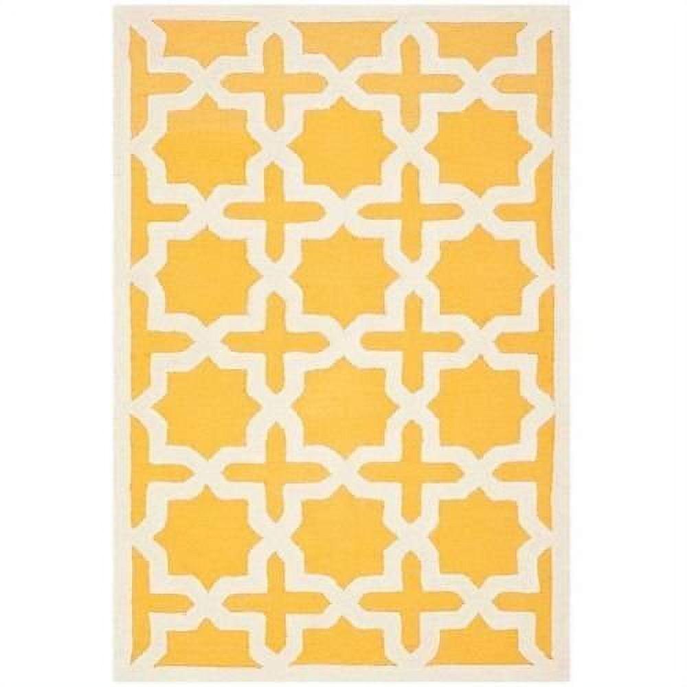Cambridge CAM125 Tufted Indoor Area Rug - Gold/Ivory - 4'x6' - Safavieh