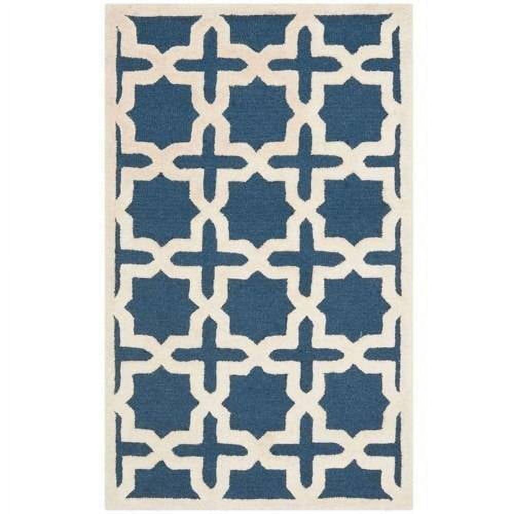 Hand-tufted Classic Blue Wool 47" Round Area Rug