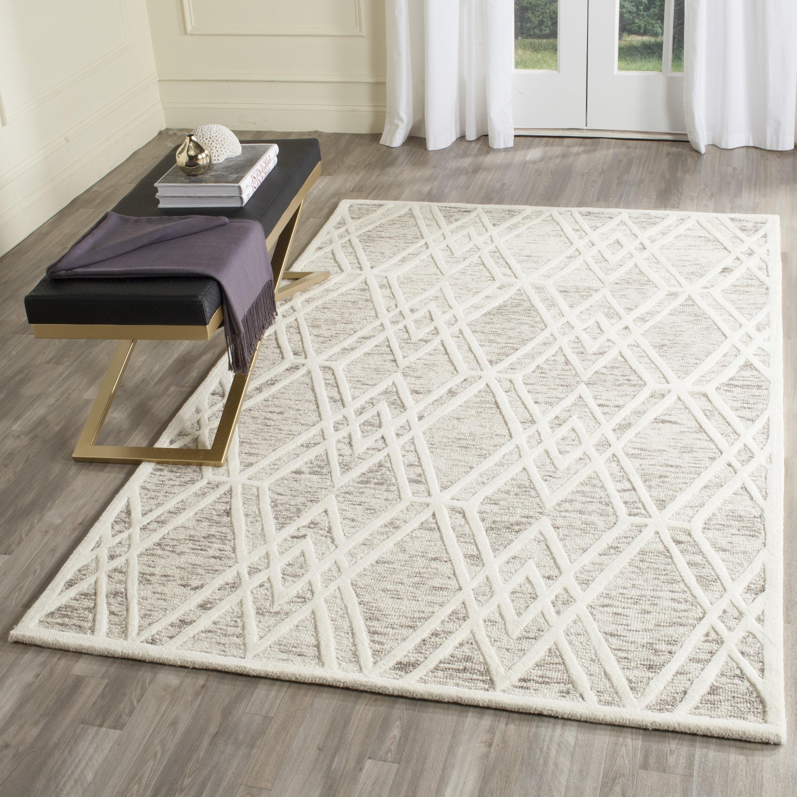 Hand-Tufted Elegance Wool Area Rug in Light Brown & Ivory, 4' x 6'