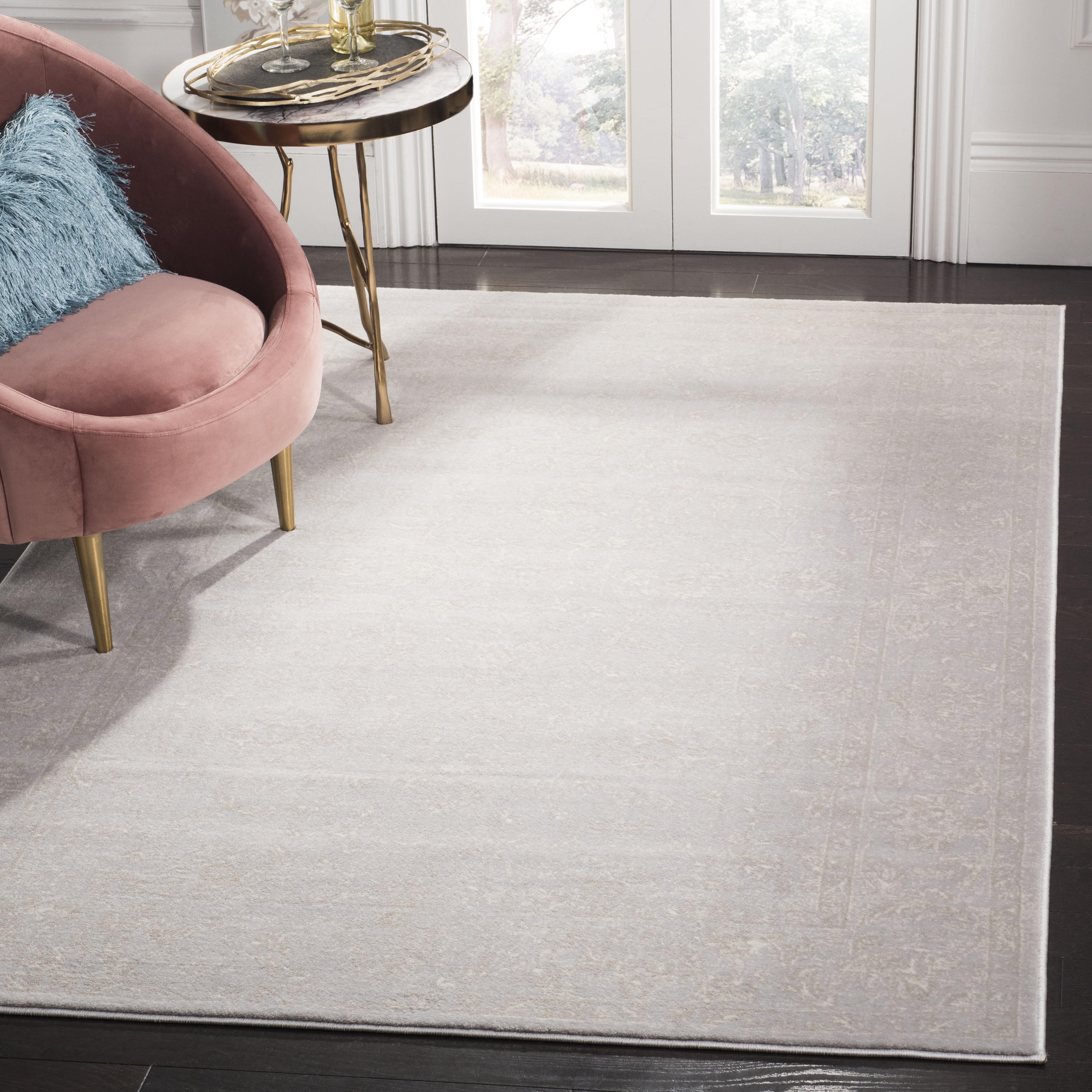 Light Grey and Cream 4' x 6' Tufted Rectangular Rug