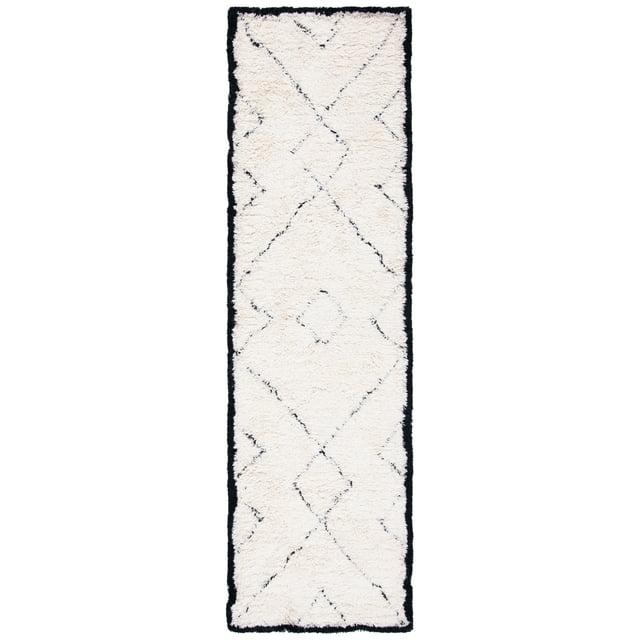 Casablanca CSB917 Hand Tufted Runner Rug - Ivory/Black - 2'6"x6' - Safavieh.