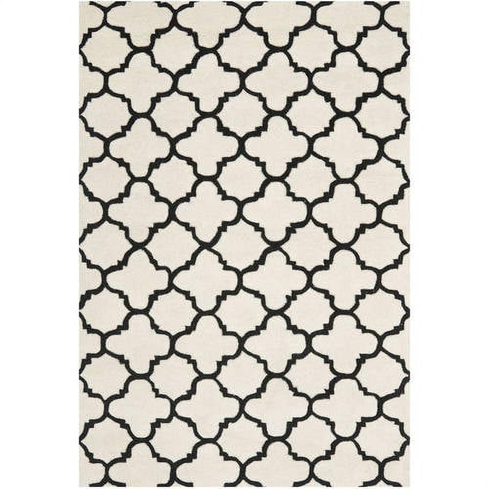 Ivory and Black Hand-Tufted Wool Area Rug, 5' x 8'