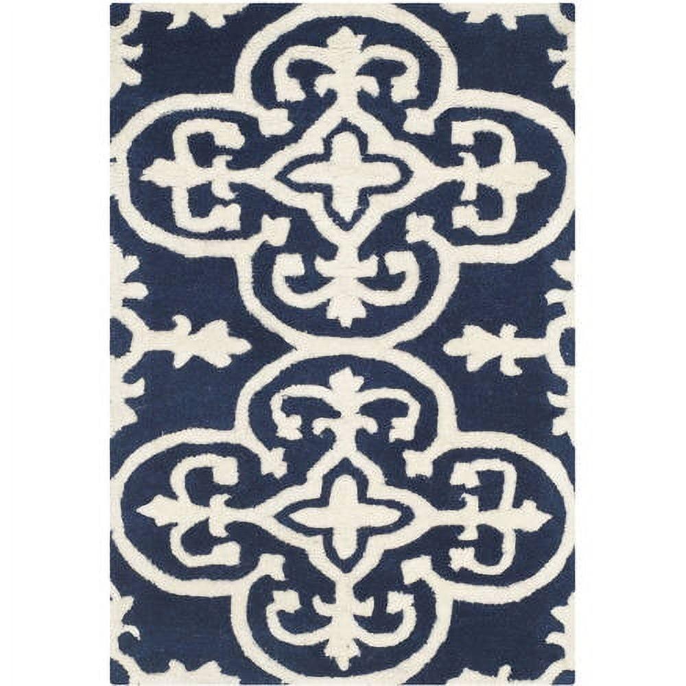 Chatham CHT729 Hand Tufted Area Rug  - Safavieh