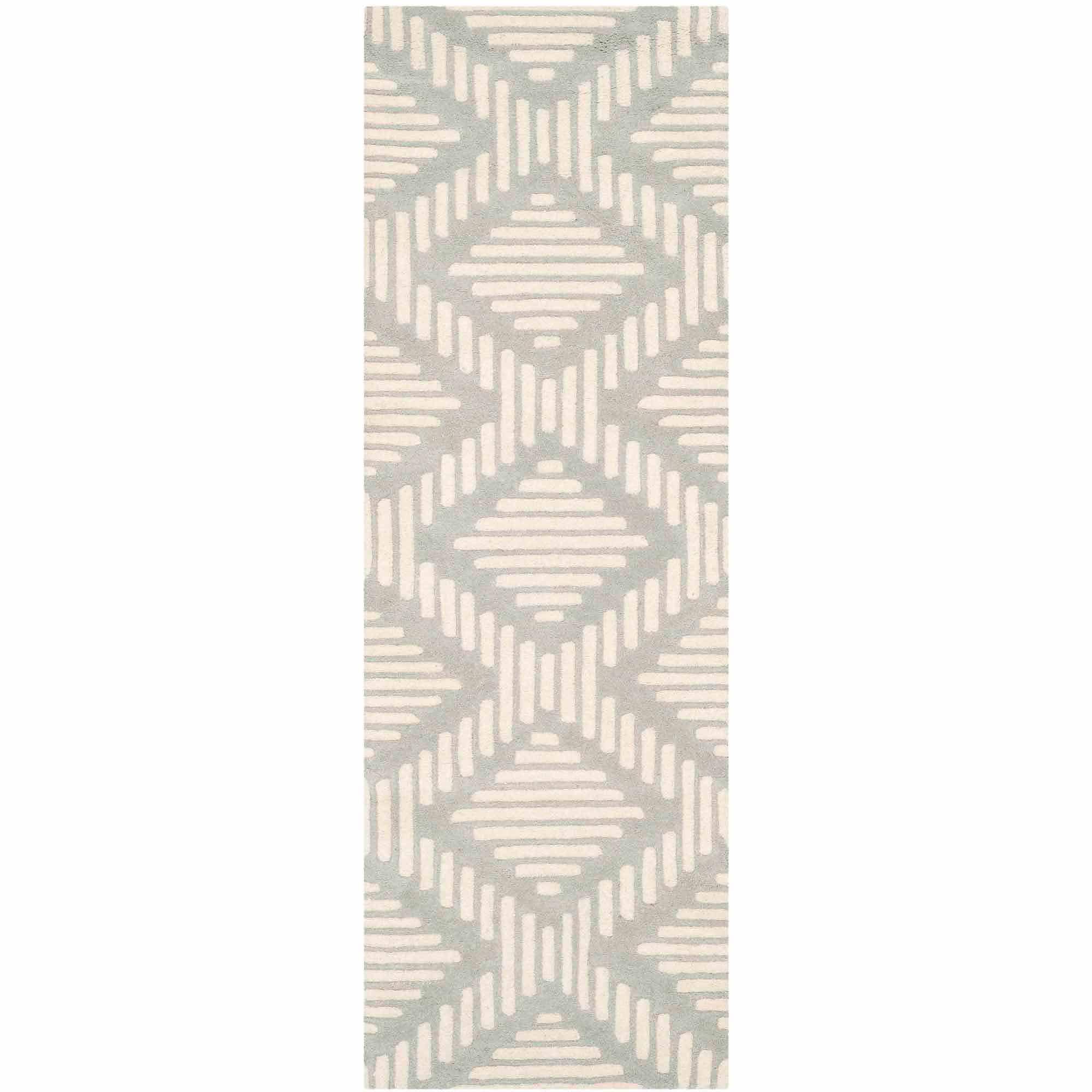 Chatham CHT744 Hand Tufted Area Rug  - Safavieh