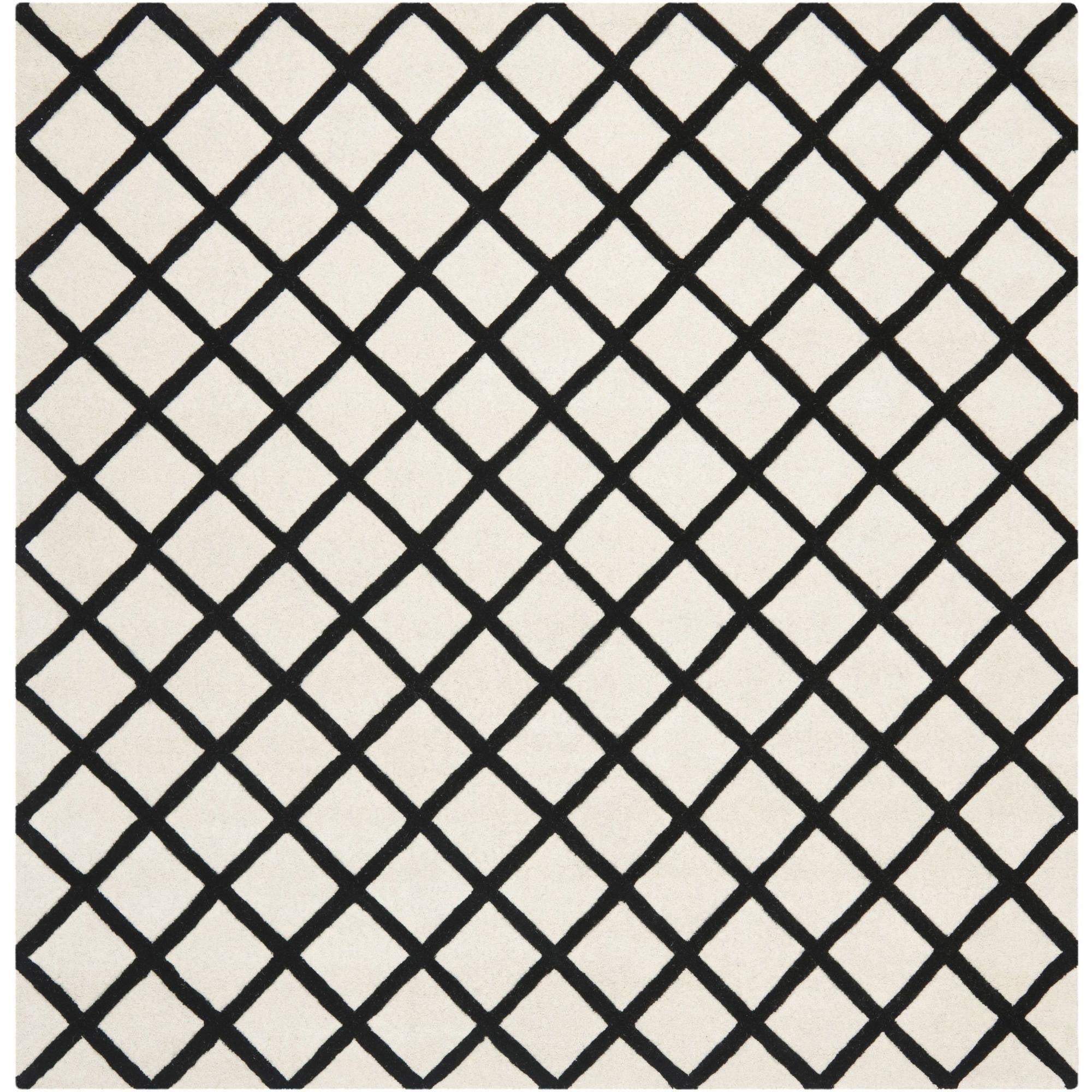 SAFAVIEH Chatham Jahn Geometric Diamonds Wool Area Rug, Ivory/Black, 7' x 7' Square