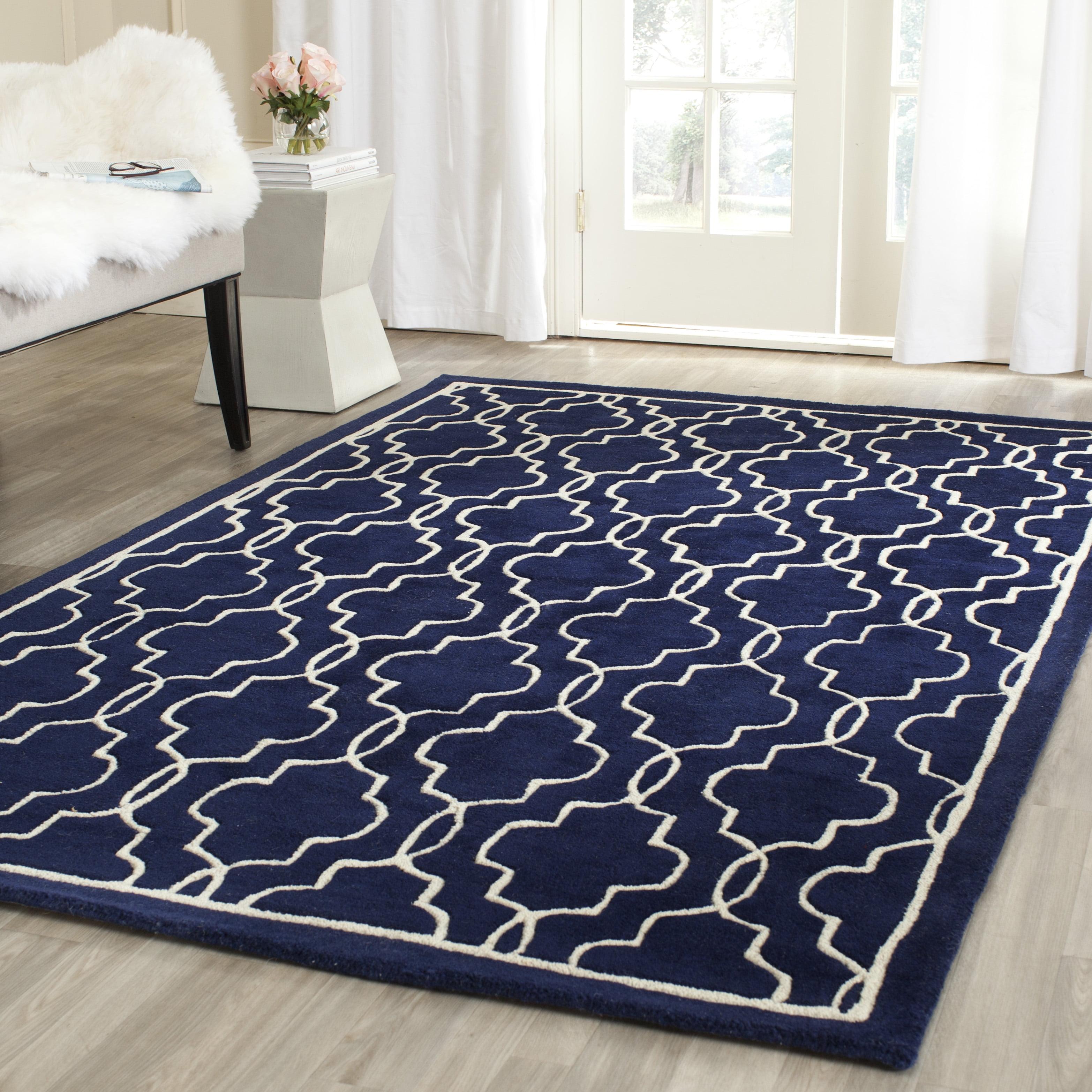 Hand-Tufted Dark Blue and Ivory Wool Area Rug, 3' x 5'