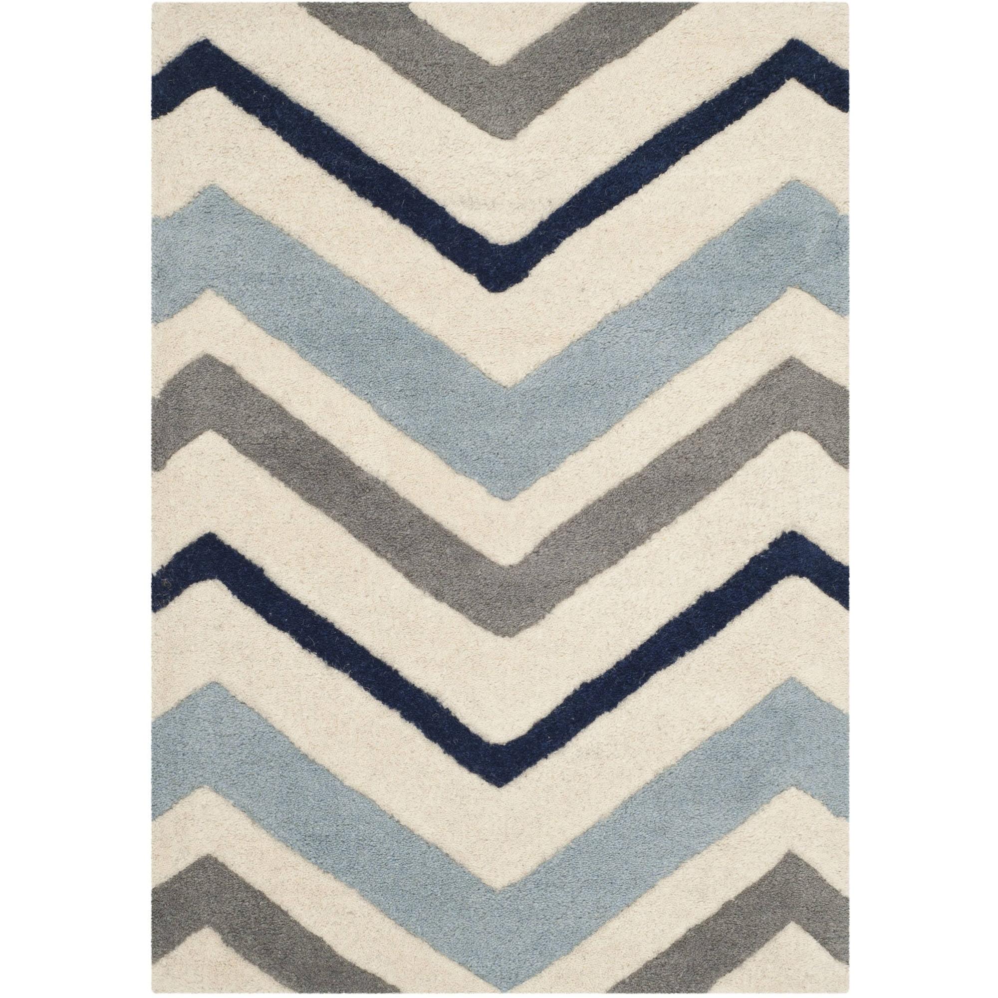 SAFAVIEH Chatham Wilfred Wool Area Rug, Ivory/Dark Grey, 2' x 3'