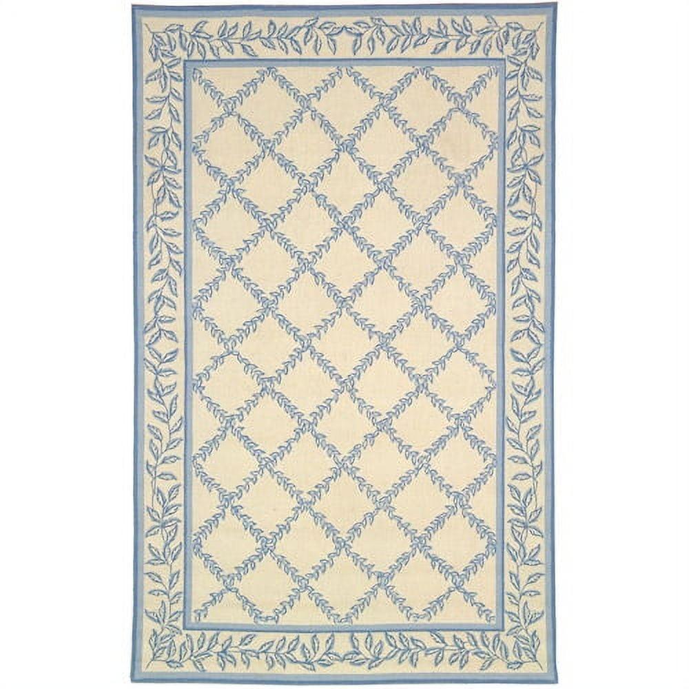 Ivory Floral Oval Hand-Knotted Wool Accent Rug