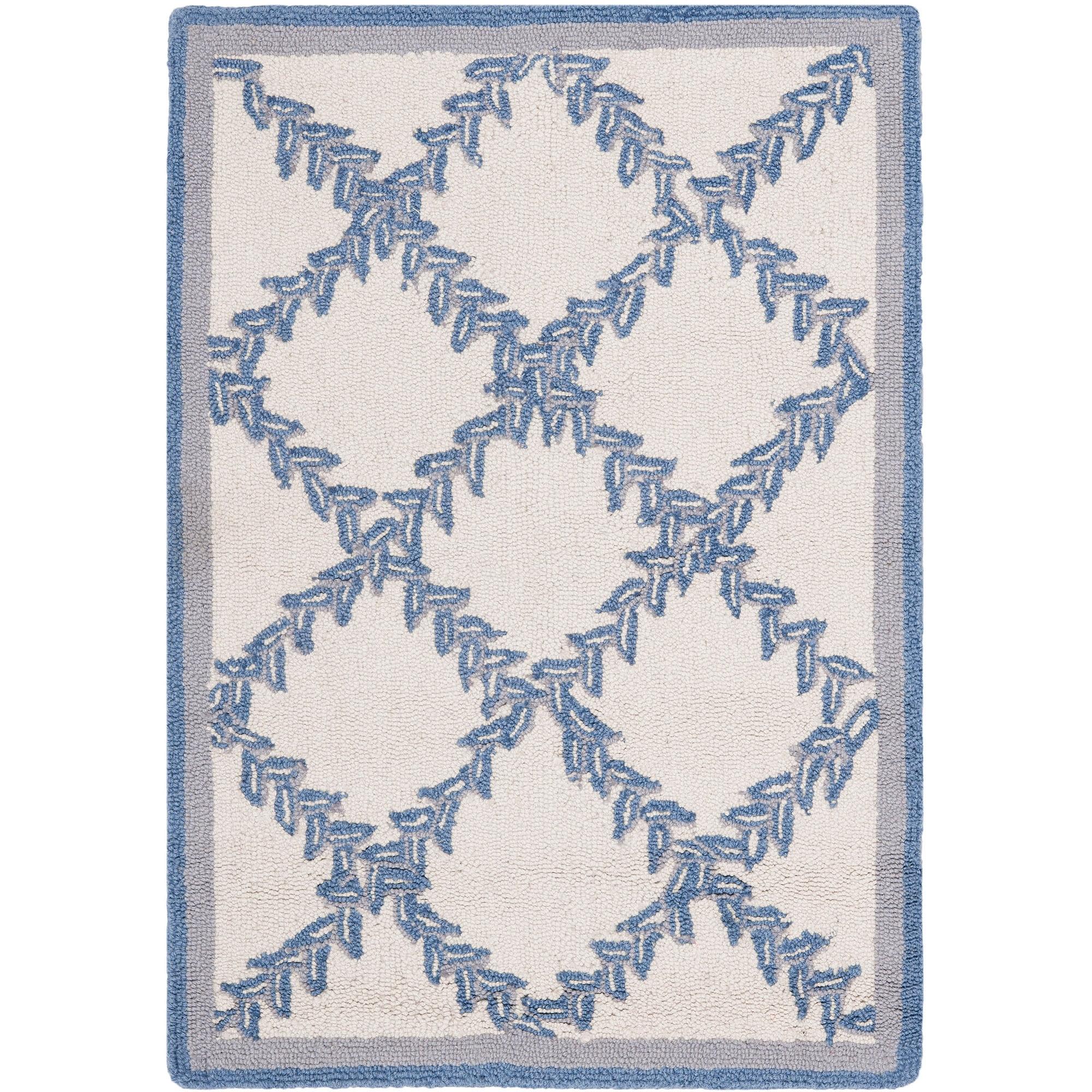 SAFAVIEH Chelsea Alecia Geometric Borders Wool Area Rug, Ivory/Light Blue, 2'6" x 4'