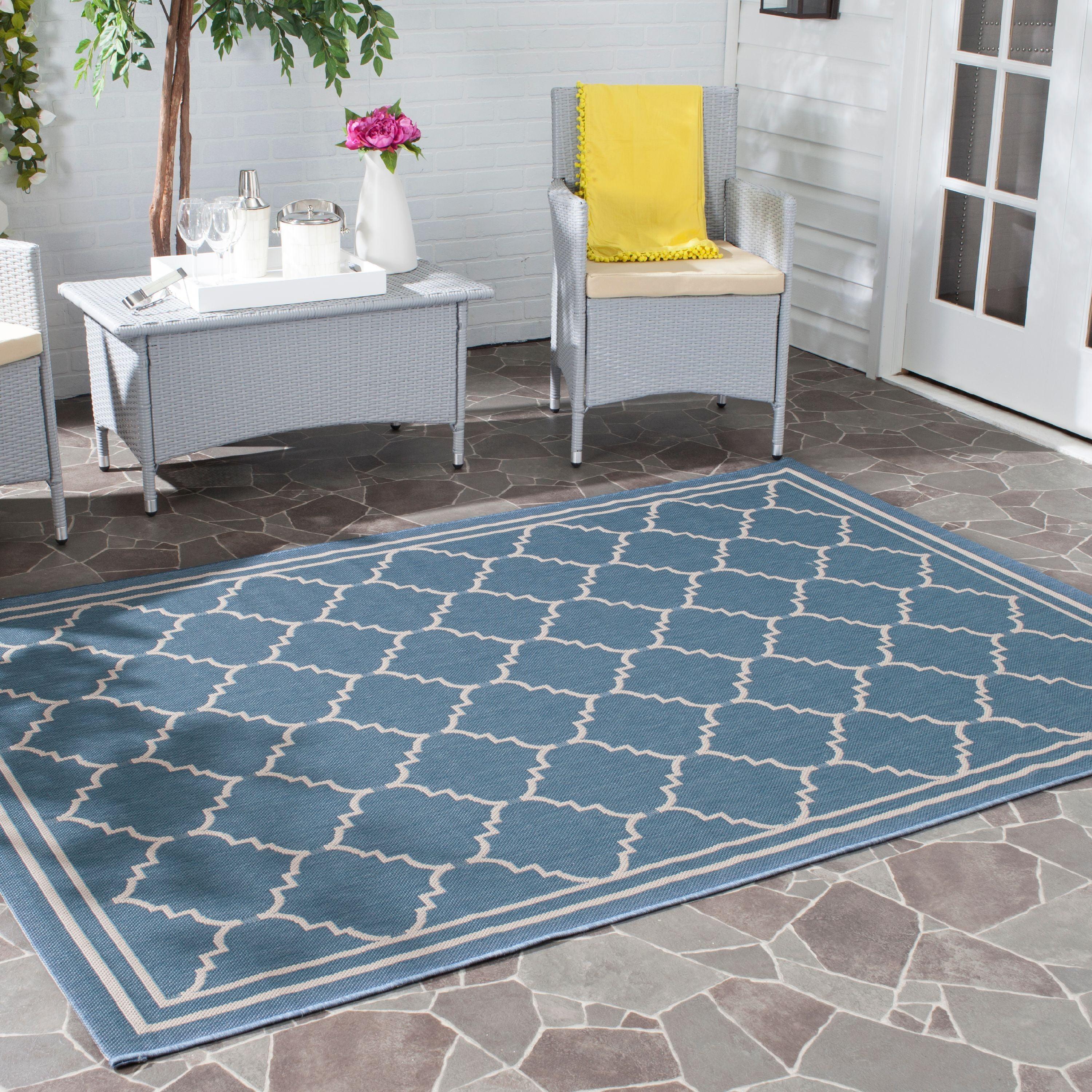 Courtyard Blue Geometric 6'7" Square Indoor/Outdoor Rug