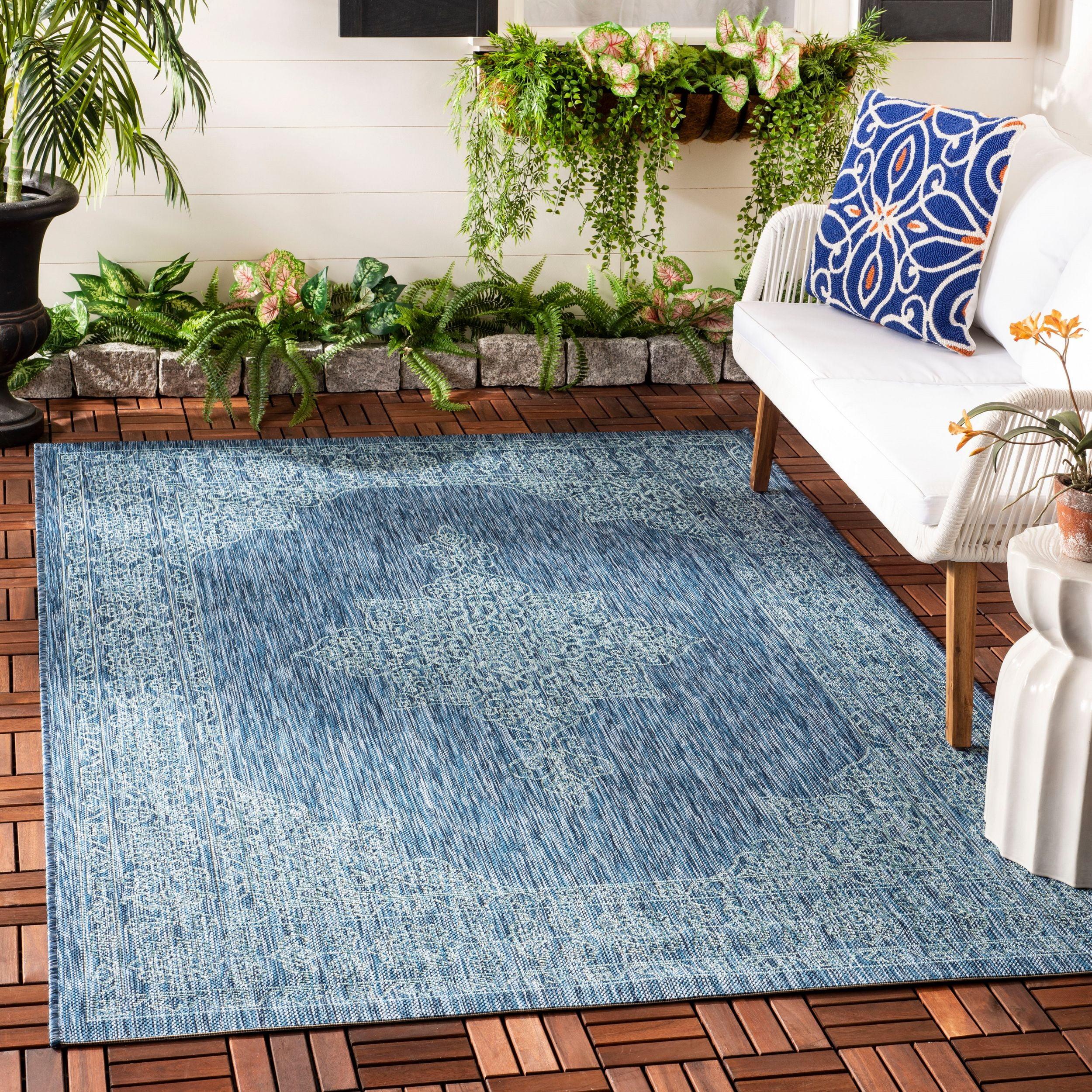 Courtyard CY8232 Power Loomed Indoor/Outdoor Area Rug - Navy/Ivory - 6'7"x6'7" - Safavieh.