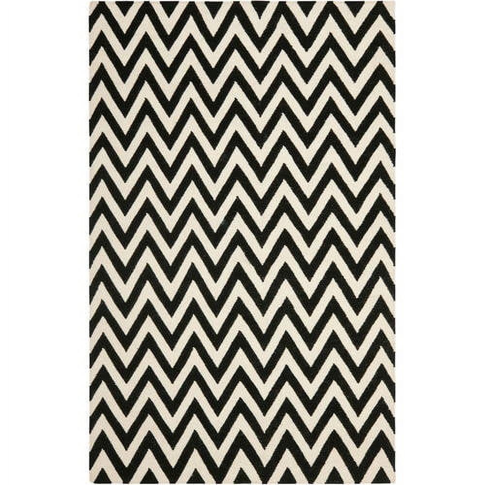Handwoven Chevron Zigzag Wool Rug in Black/Ivory, 8' Square