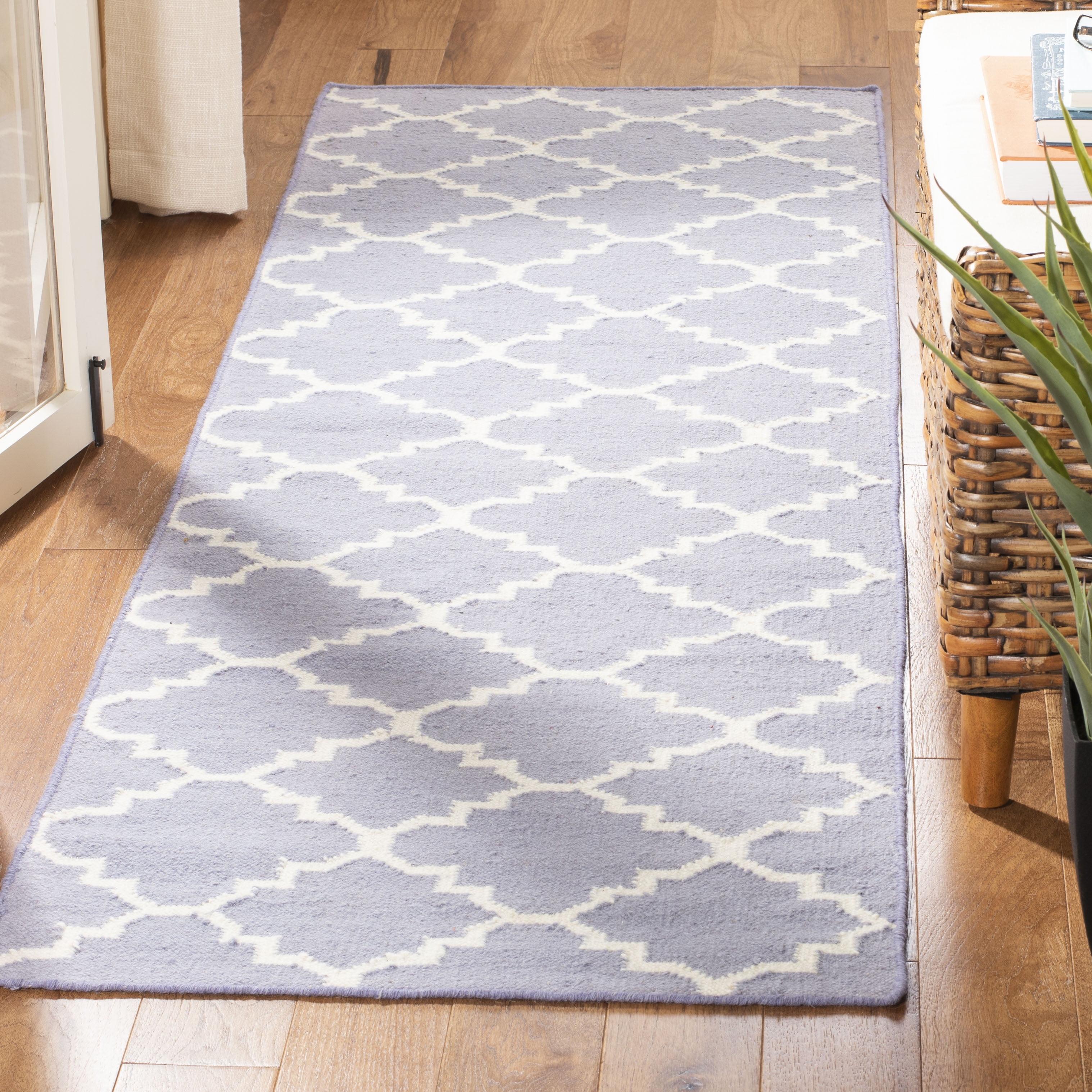 SAFAVIEH Dhurrie Brad Geometric Moroccan Wool Runner Rug, Purple/Ivory, 2'6" x 8'