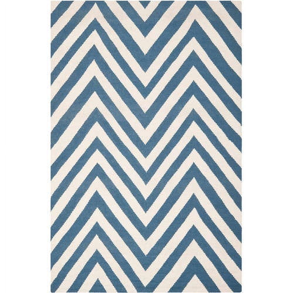 SAFAVIEH Dhurrie Deborah Chevron Zigzag Wool Area Rug, Blue/Ivory, 3' x 5'