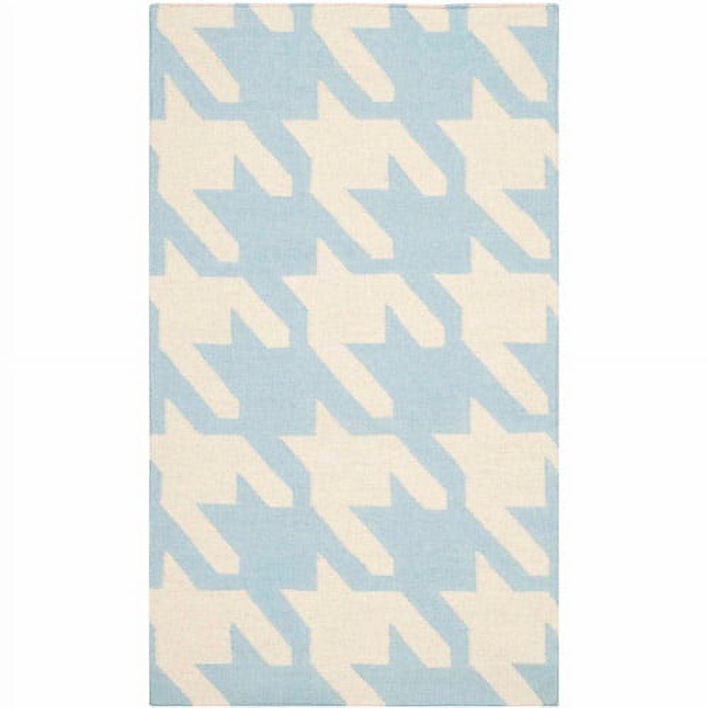 SAFAVIEH Dhurries Abigail Geometric Area Rug, Light Blue/Ivory, 4' x 6'