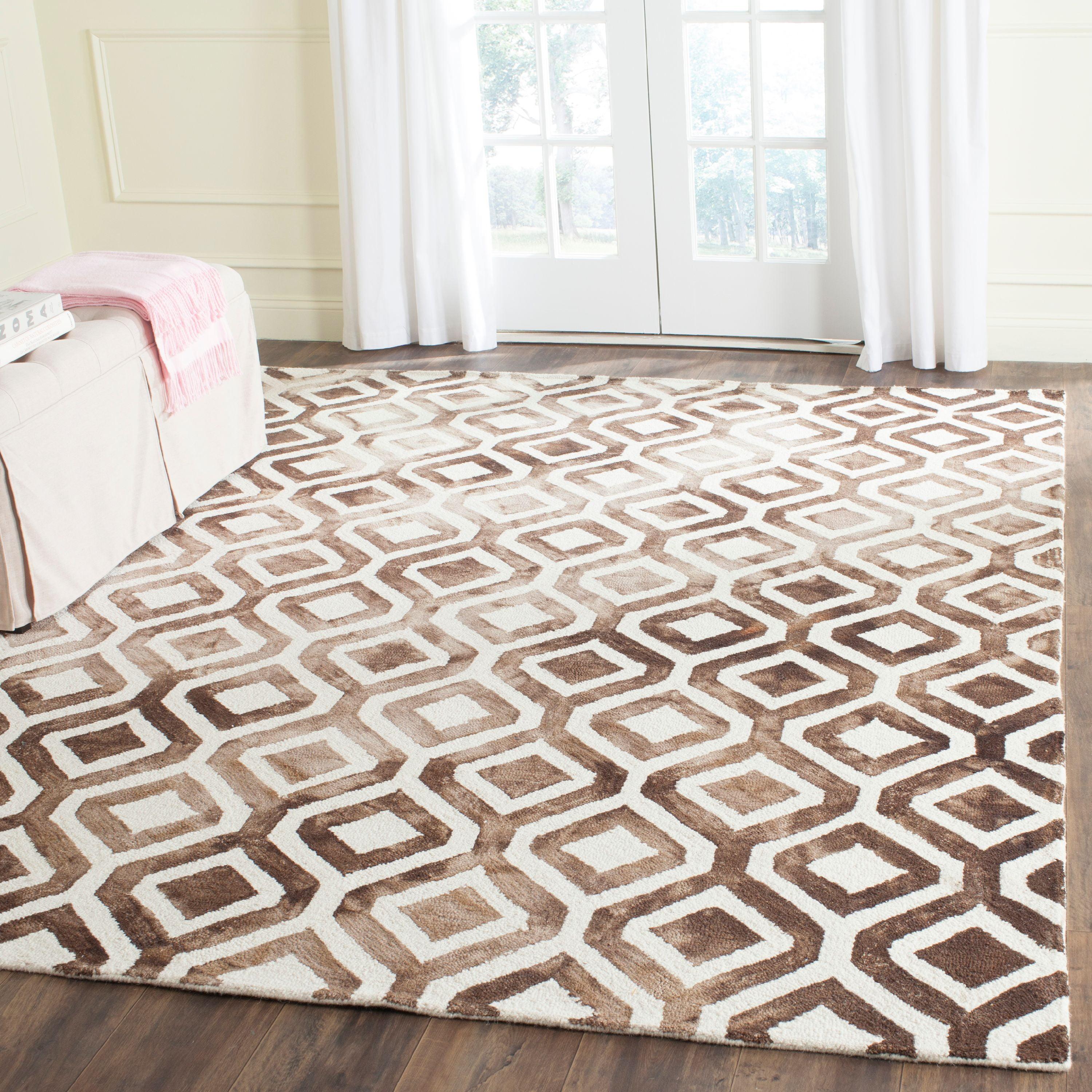 Dip Dye DDY679 Hand Tufted Indoor Area Rug - Ivory/Chocolate - 9'x12' - Safavieh