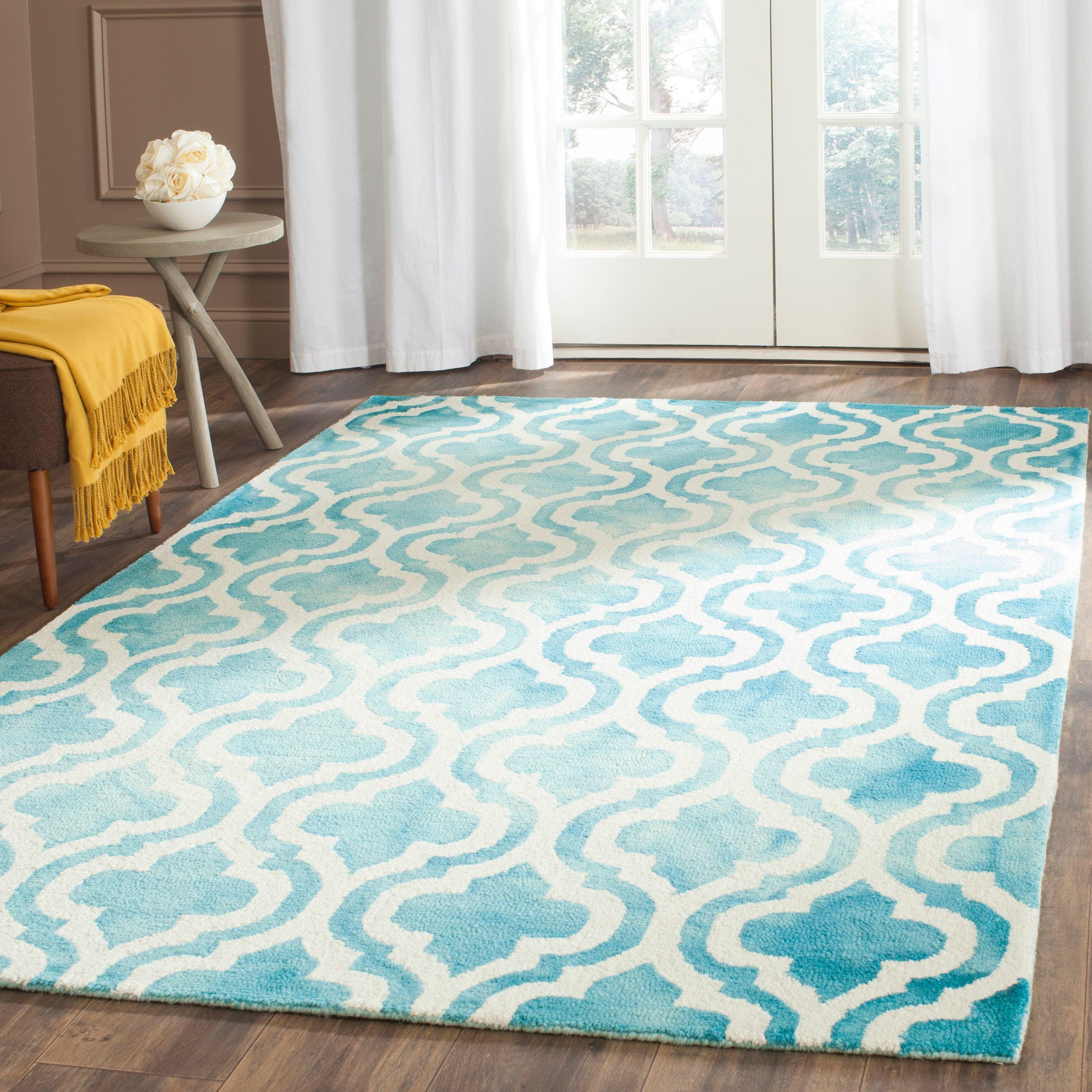 SAFAVIEH Dip Dye Jolyon Faded Geometric Wool Area Rug, Turquoise/Ivory, 7' x 7' Square