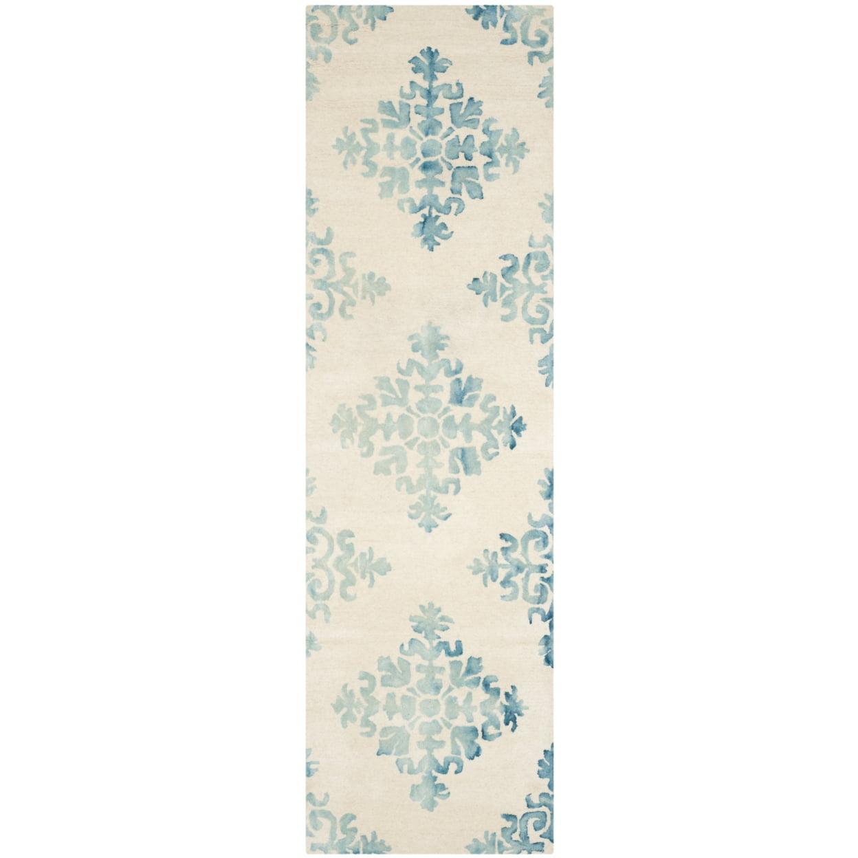 Dip Dye DDY720 Hand Tufted Area Rug  - Safavieh