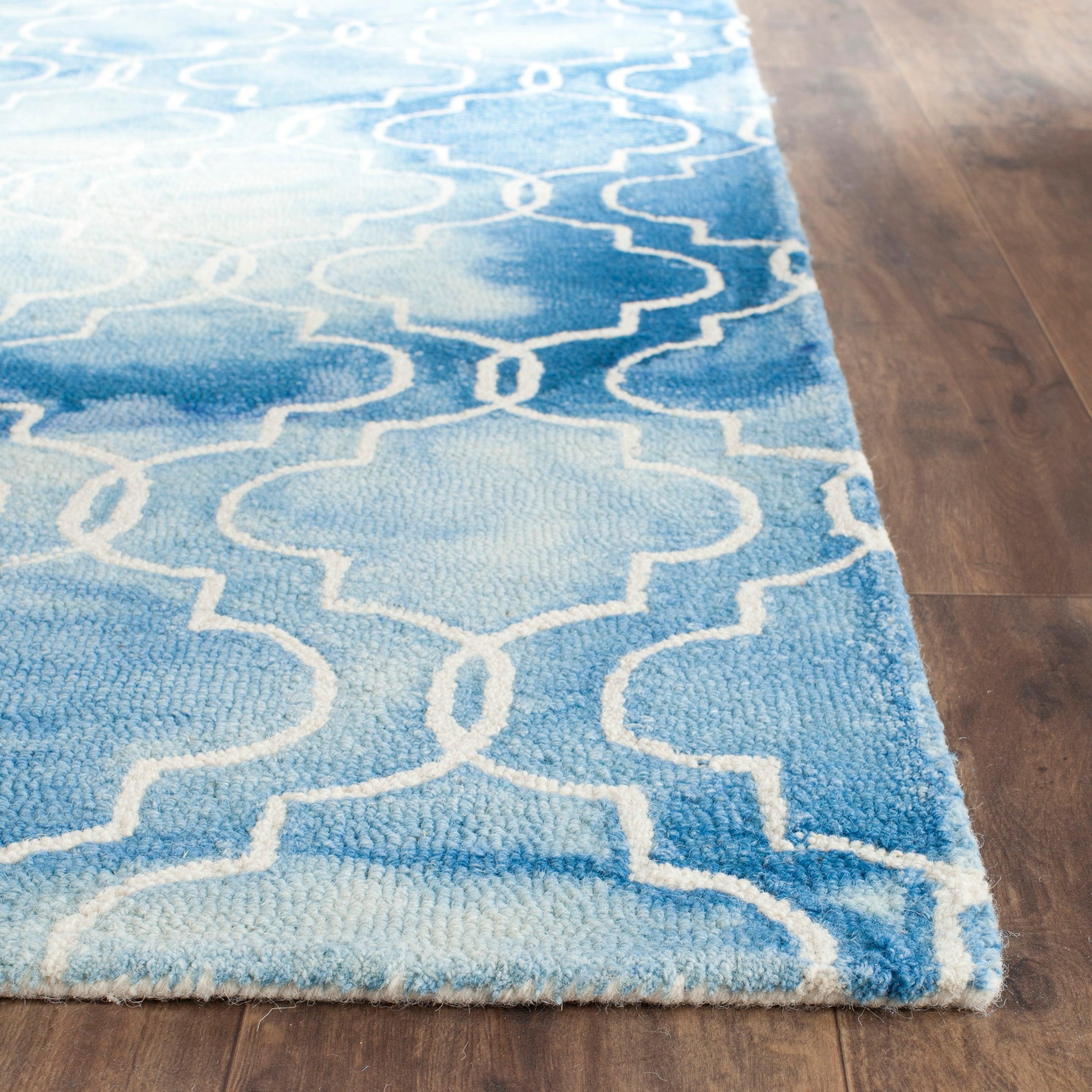 Dip Dye DDY676 Hand Tufted Area Rug - Blue/Ivory - 5'x5' - Safavieh.