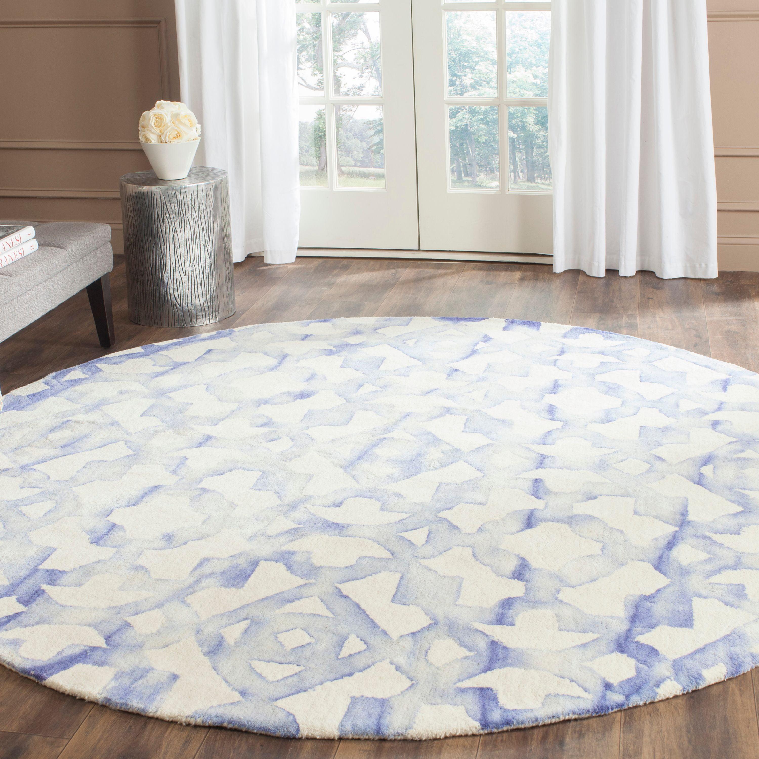 Hand-Tufted Ivory & Blue Round Wool Area Rug - 7' Diameter