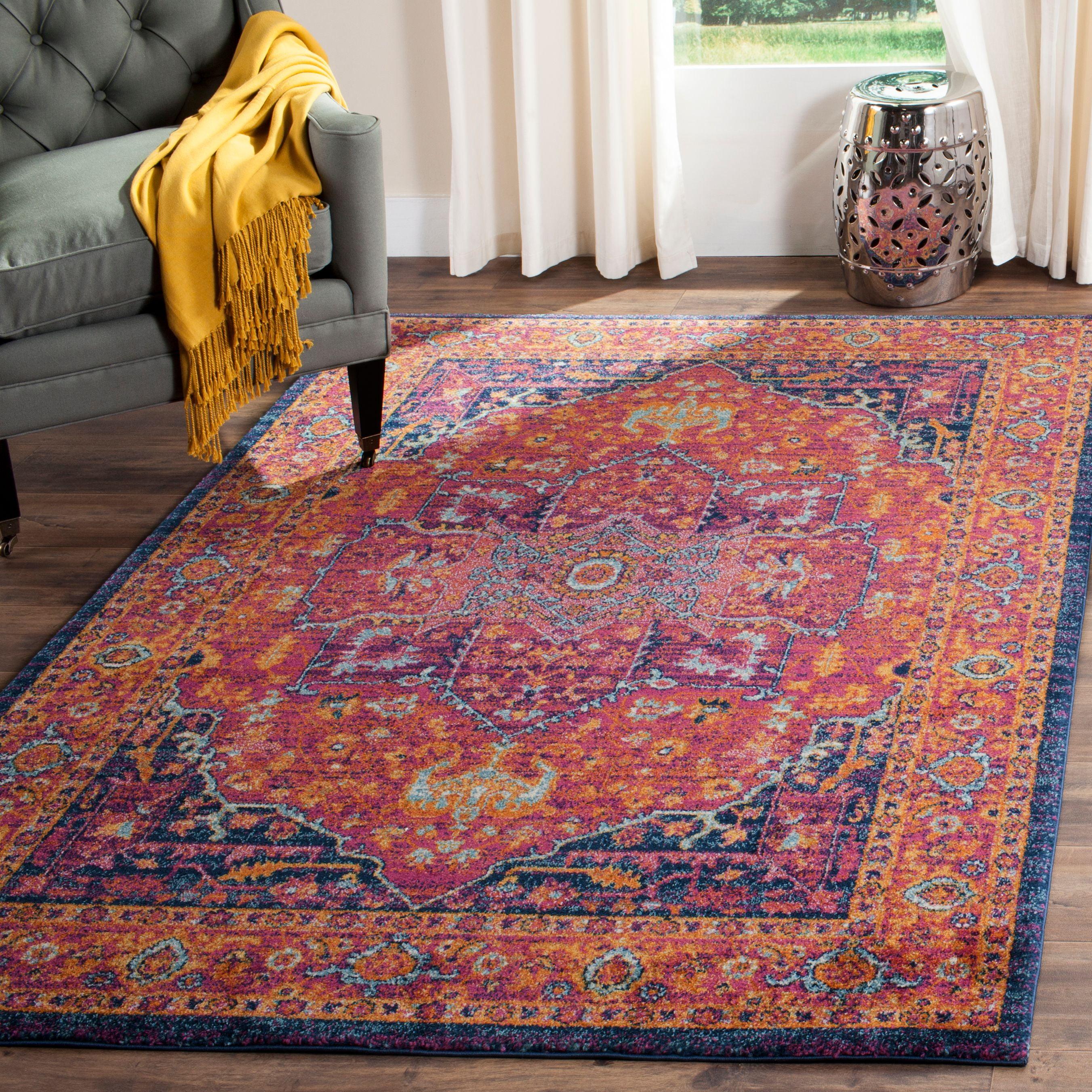 SAFAVIEH Evoke Westley Traditional Floral Area Rug, Fuchsia/Orange, 5'1" x 5'1" Square